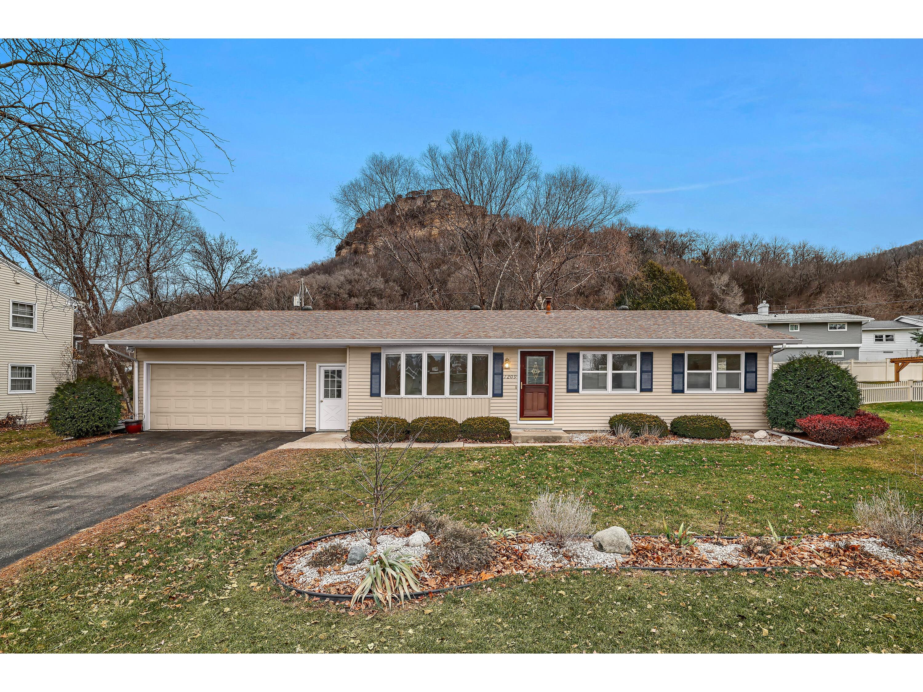 1209 Seiler La Crosse WI 54601 1902275 image1