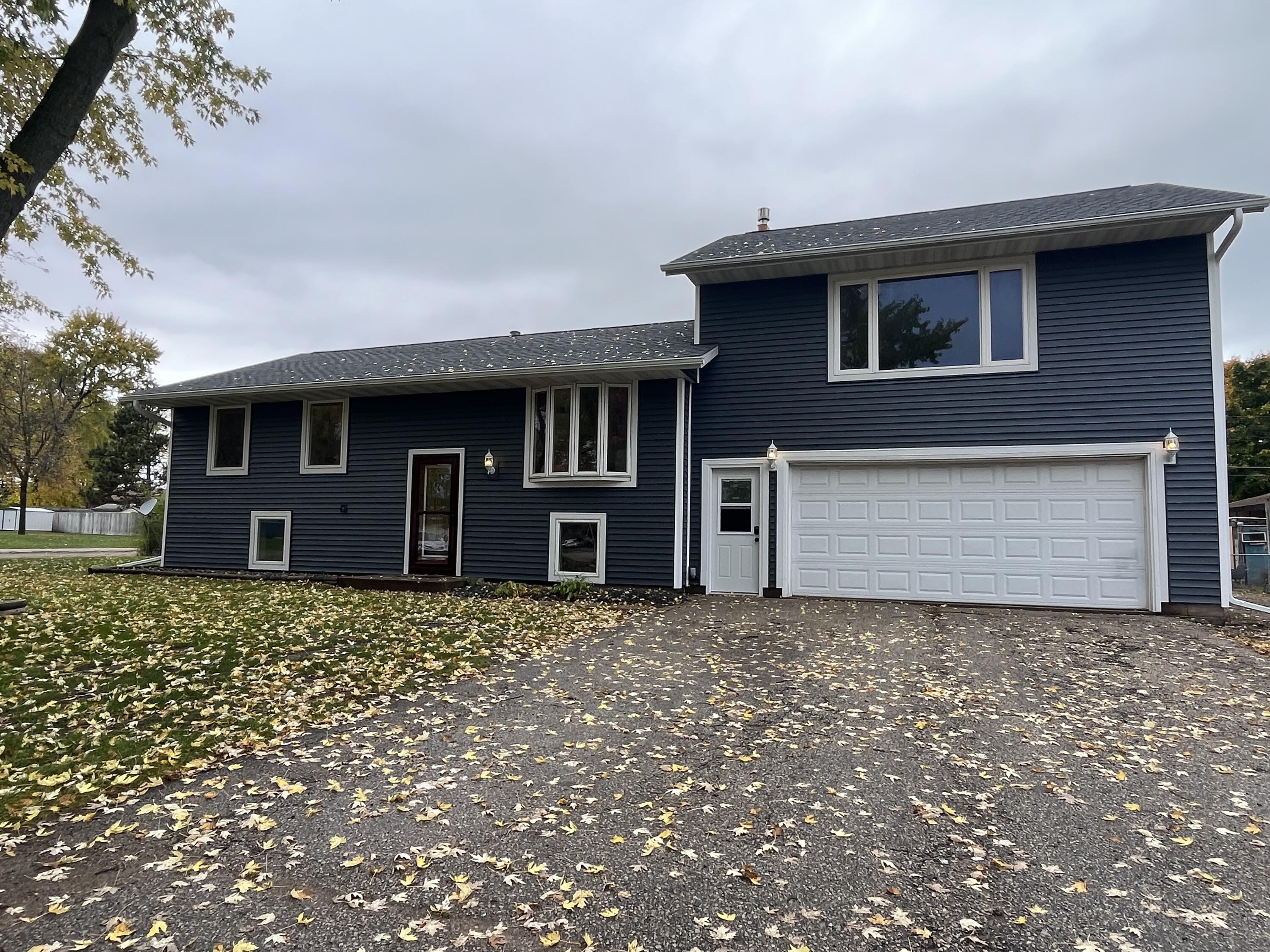 121 Church Campbell WI 54603 1855821 image1