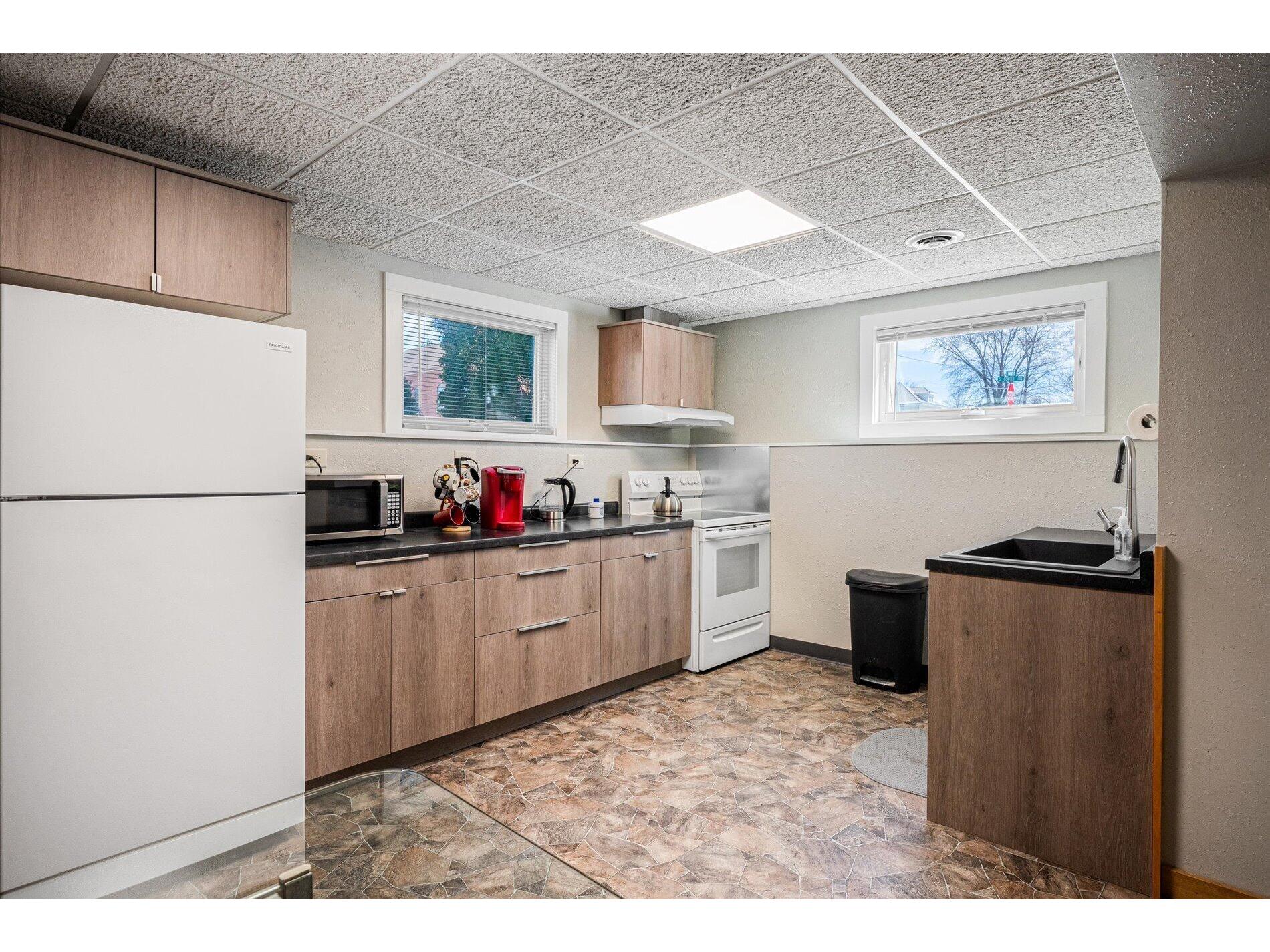 121 E Terhune Viroqua WI 54665 1954952 image22