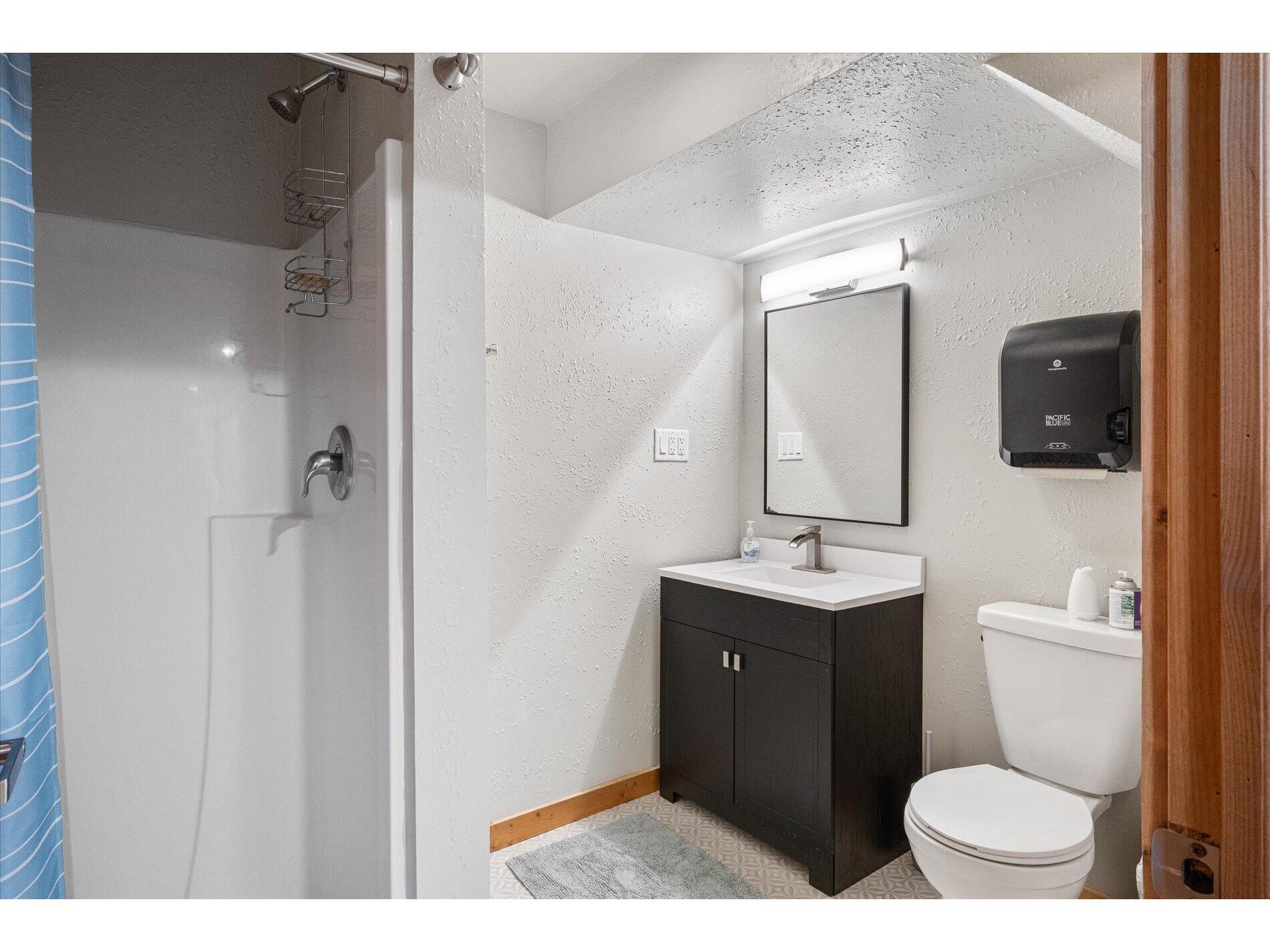 121 E Terhune Viroqua WI 54665 1954952 image23