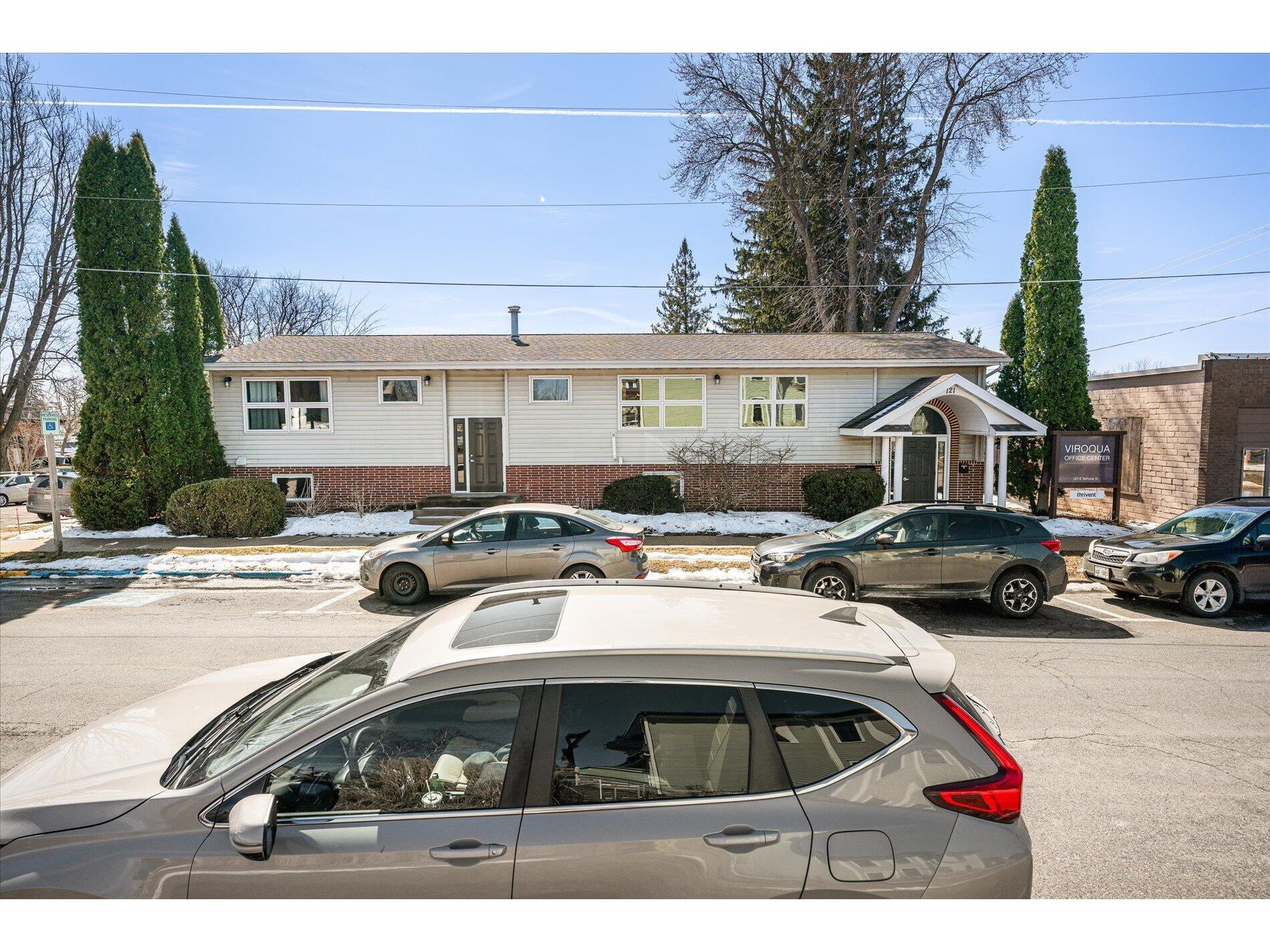 121 E Terhune Viroqua WI 54665 1954952 image25