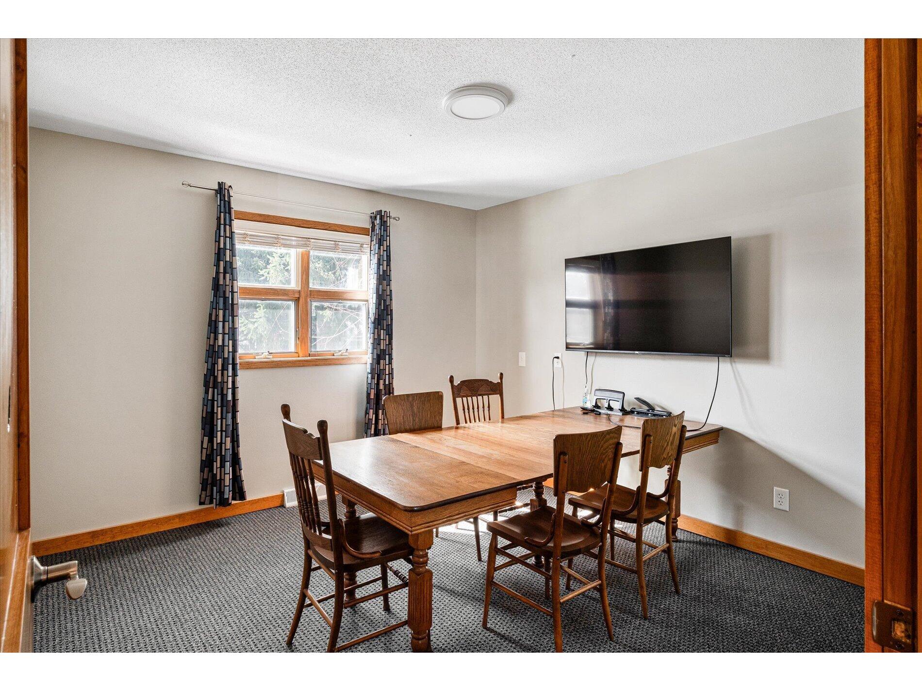 121 E Terhune Viroqua WI 54665 1954952 image7