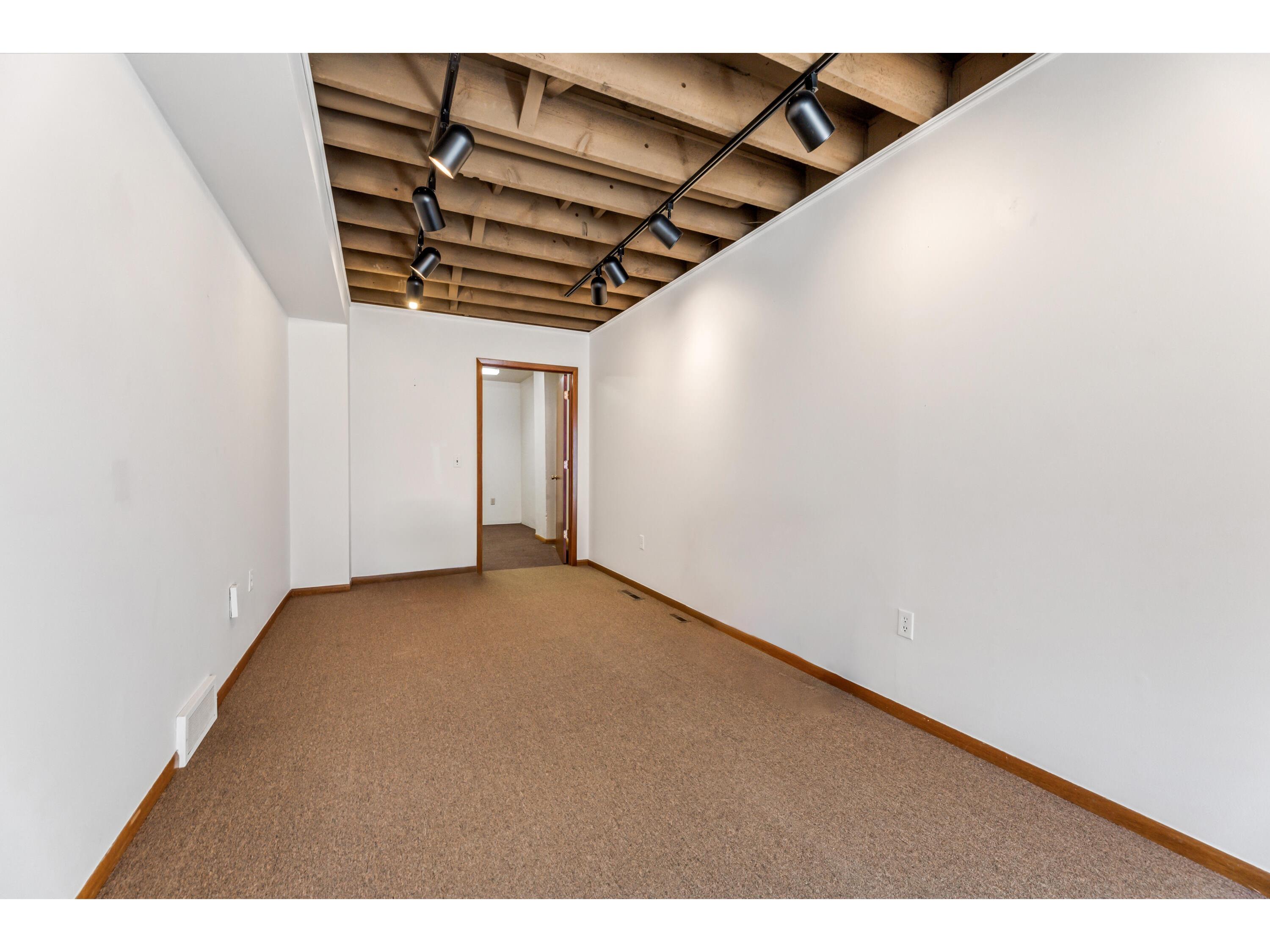 121 S Main Fountain City WI 54629 1932638 image20