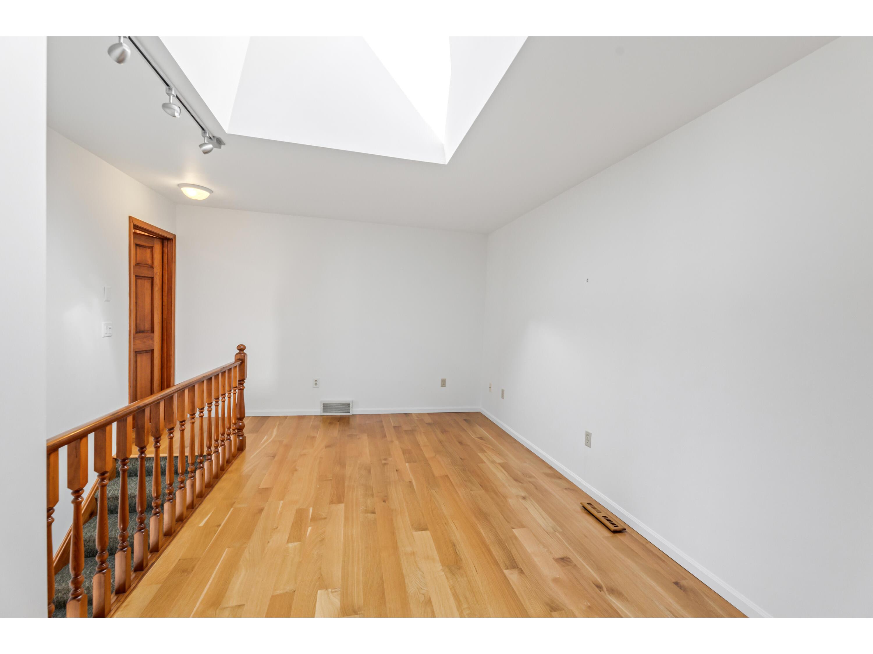 121 S Main Fountain City WI 54629 1932638 image4