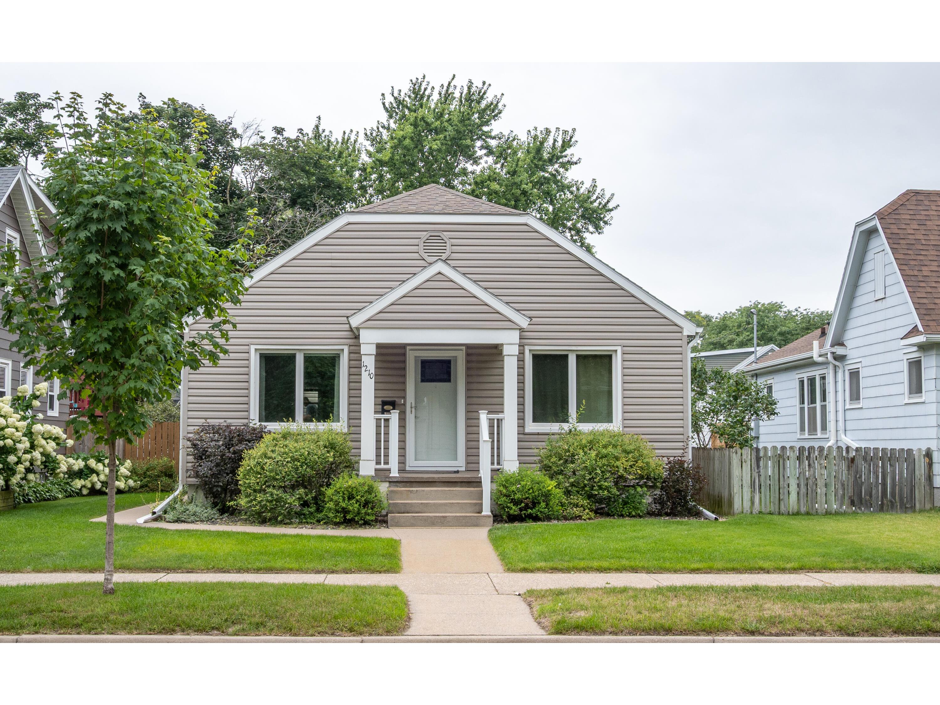 1210 20th La Crosse WI 54601 1932274 image1