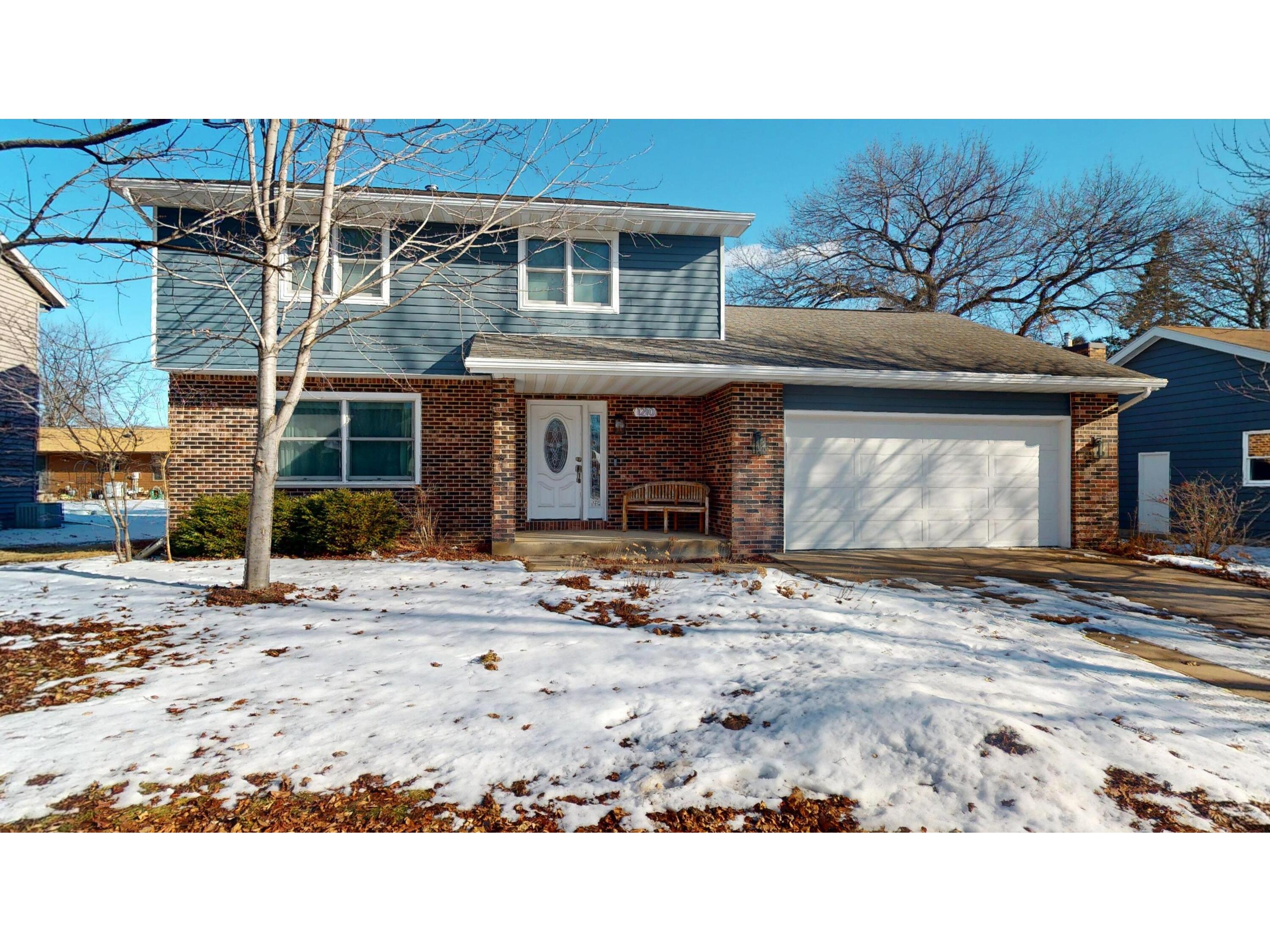 1210 Oak Onalaska WI 54650 1949482 image1