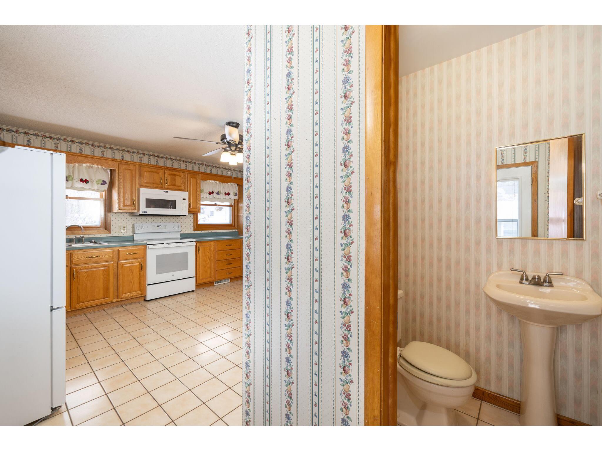 1210 Wilson Onalaska WI 54650 1954348 image8