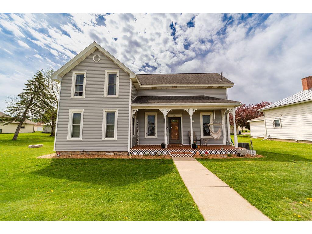 1211 Bangor Bangor WI 54614 1874475 image1