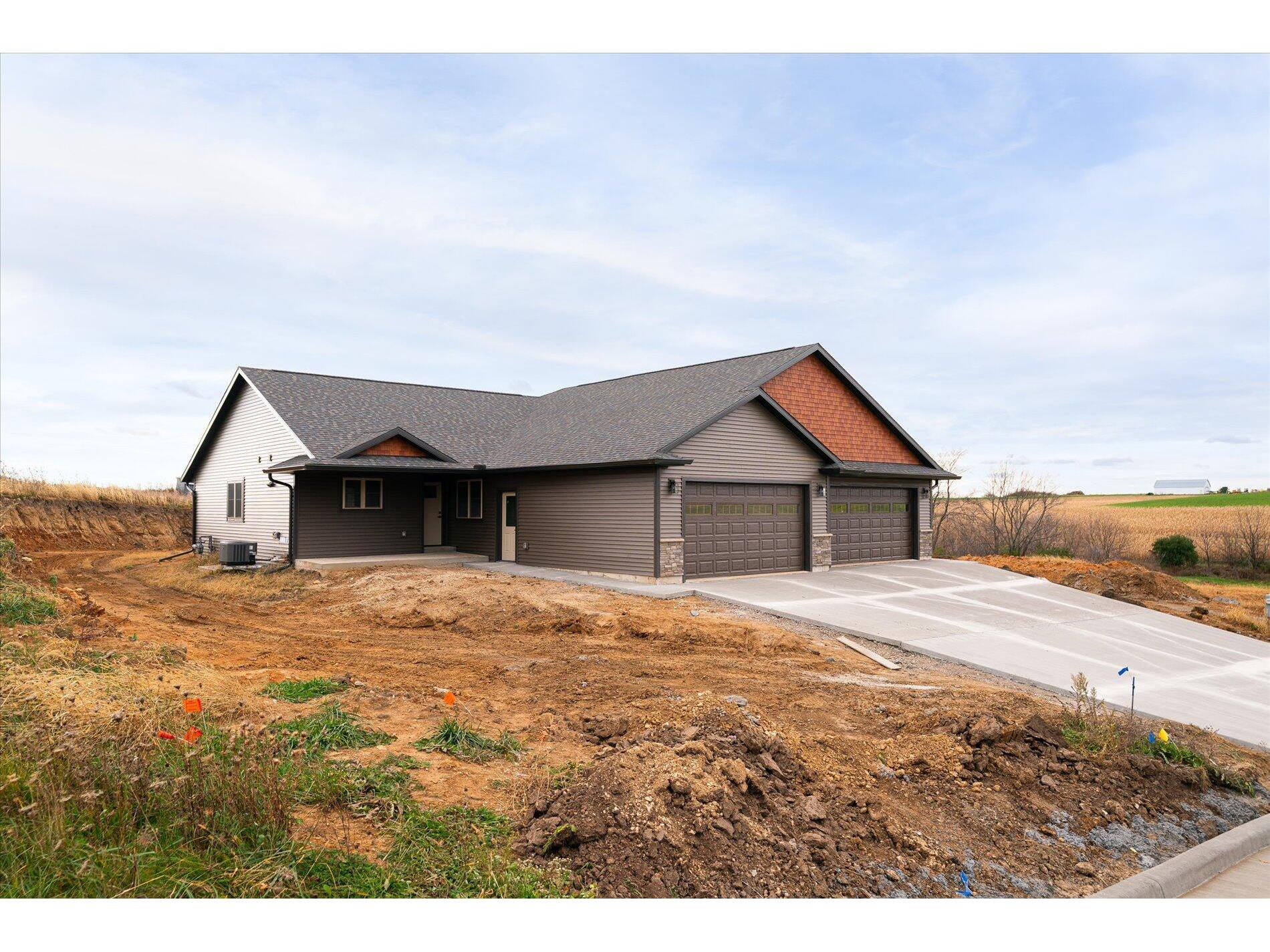 1213 16th Fairway Viroqua WI 54665 1901984 image1