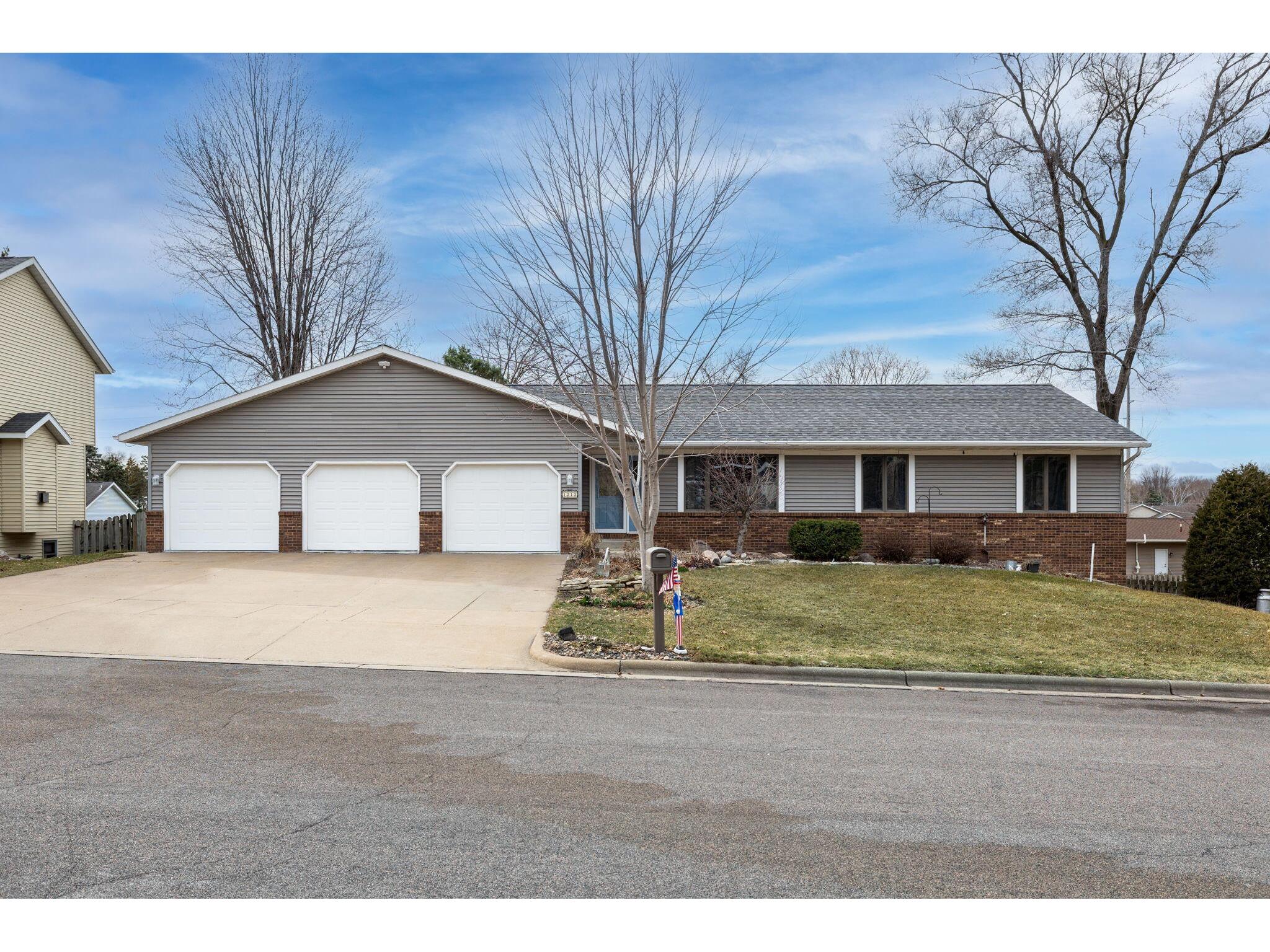 1213 Johnson Onalaska WI 54650 1867827 image1