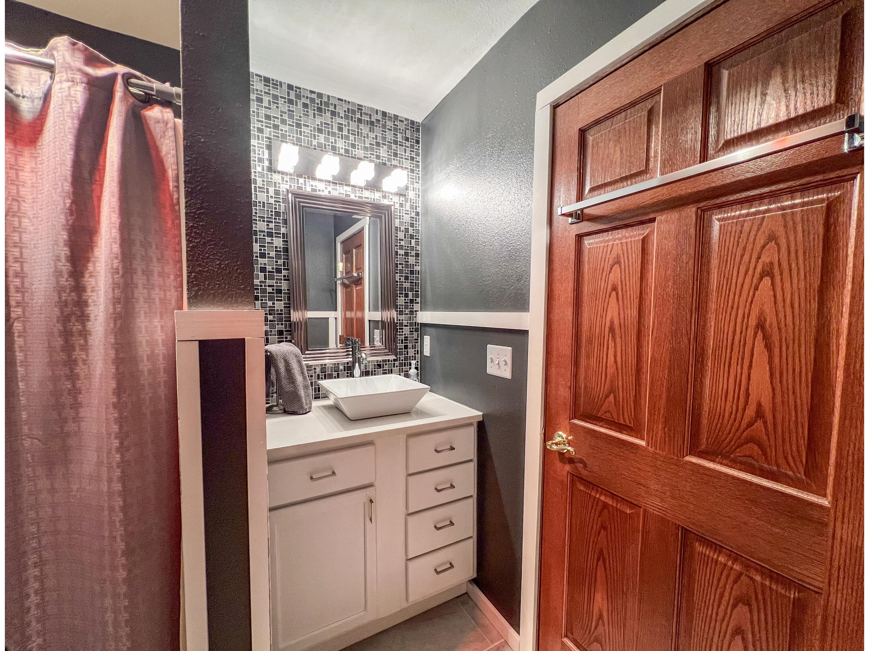 1213 Townsend La Crosse WI 54601 1949302 image24
