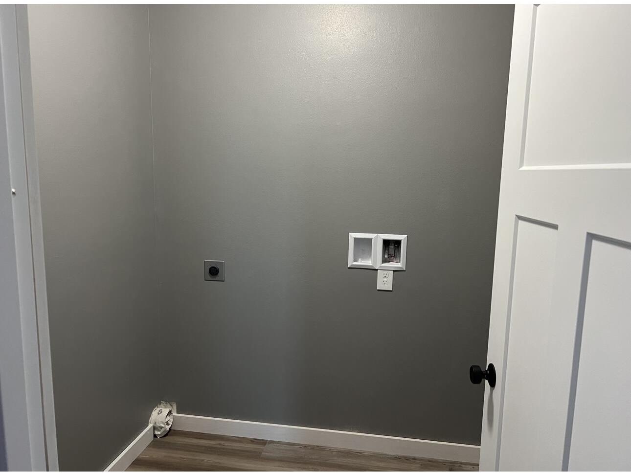 1214 3RD #B La Crosse WI 54601 1939622 image1