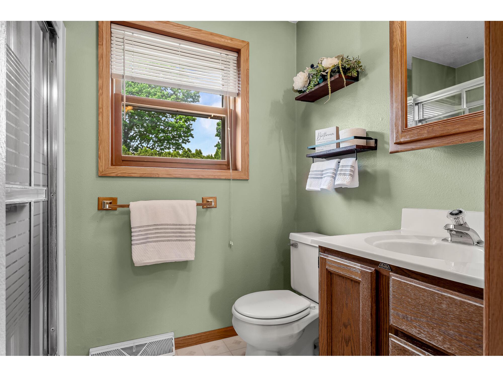 1214 Willow La Crescent MN 55947 1963155 image13