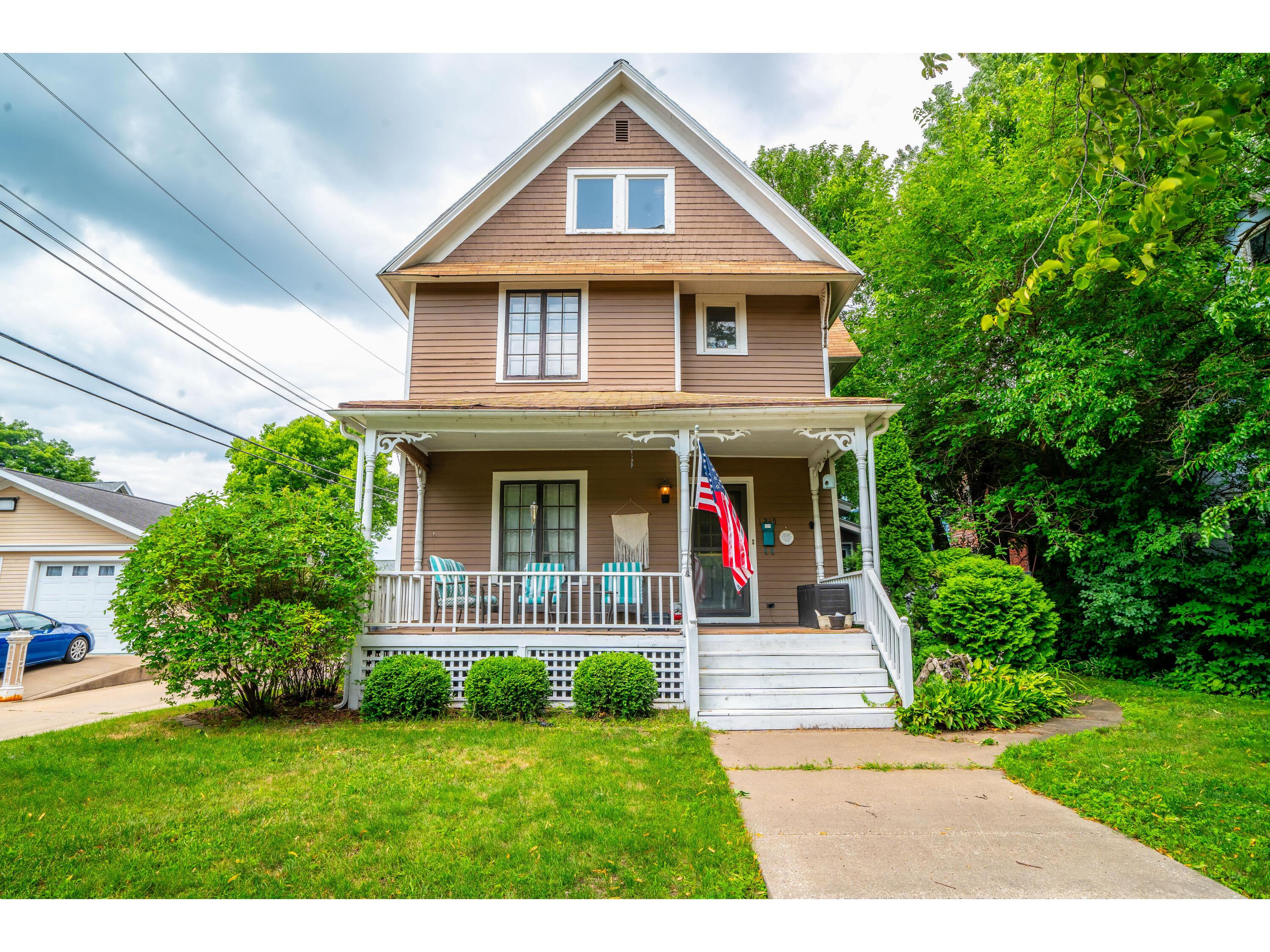 1215 King La Crosse WI 54601 1843092 image1
