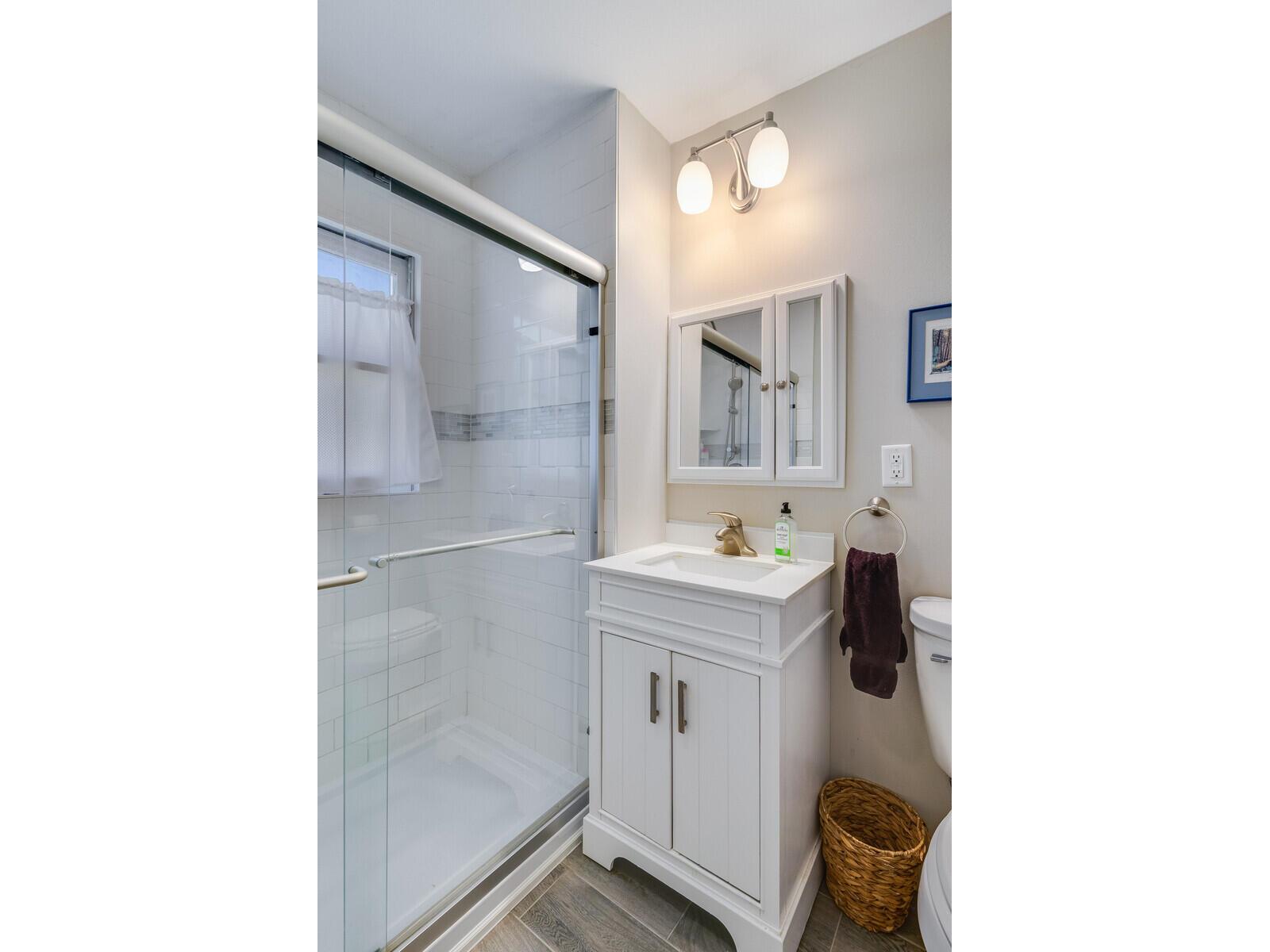 1216 East La Crosse WI 54601 1963276 image10