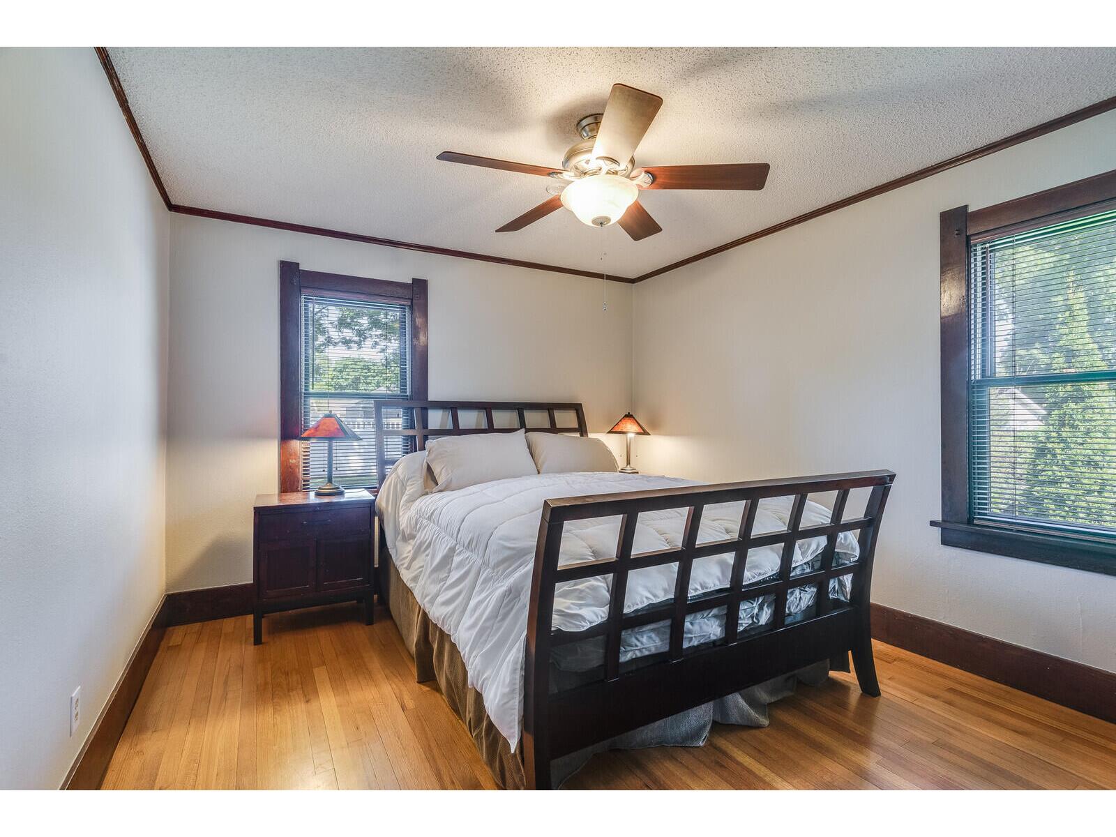 1216 East La Crosse WI 54601 1963276 image11