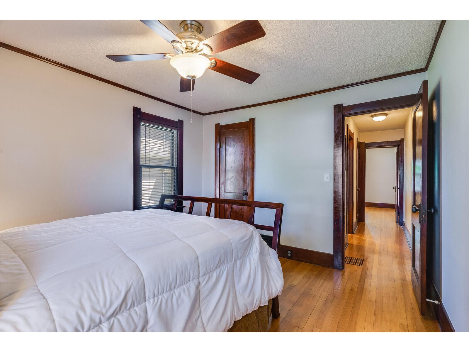 1216 East La Crosse WI 54601 1963276 image12