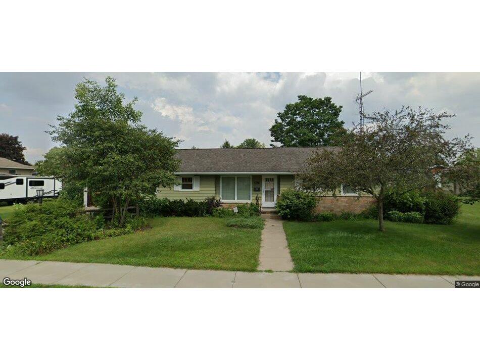 1216 Lincoln Tomah WI 54660 1947988 image1