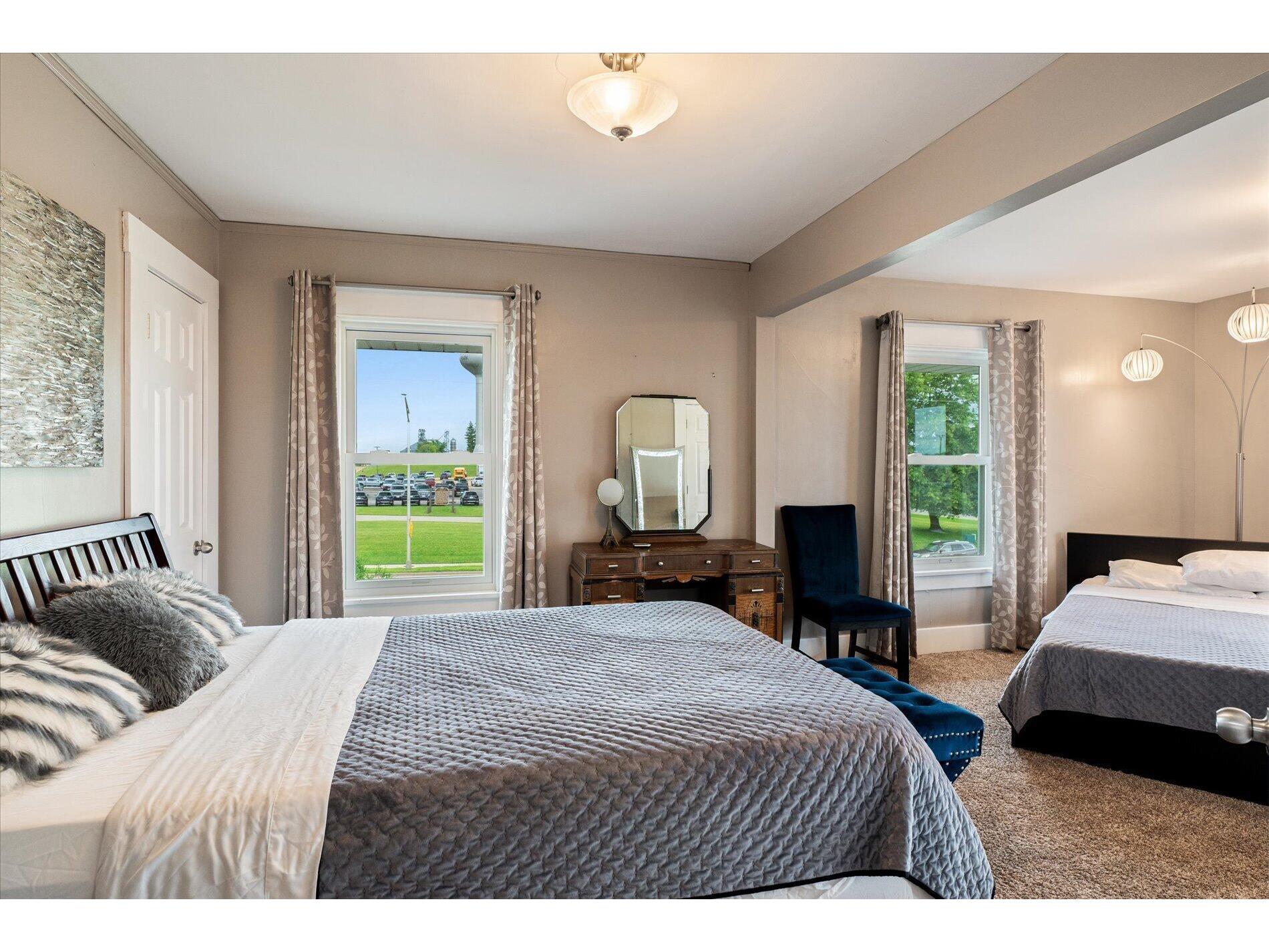 1216 N Main Viroqua WI 54665 1968128 image18