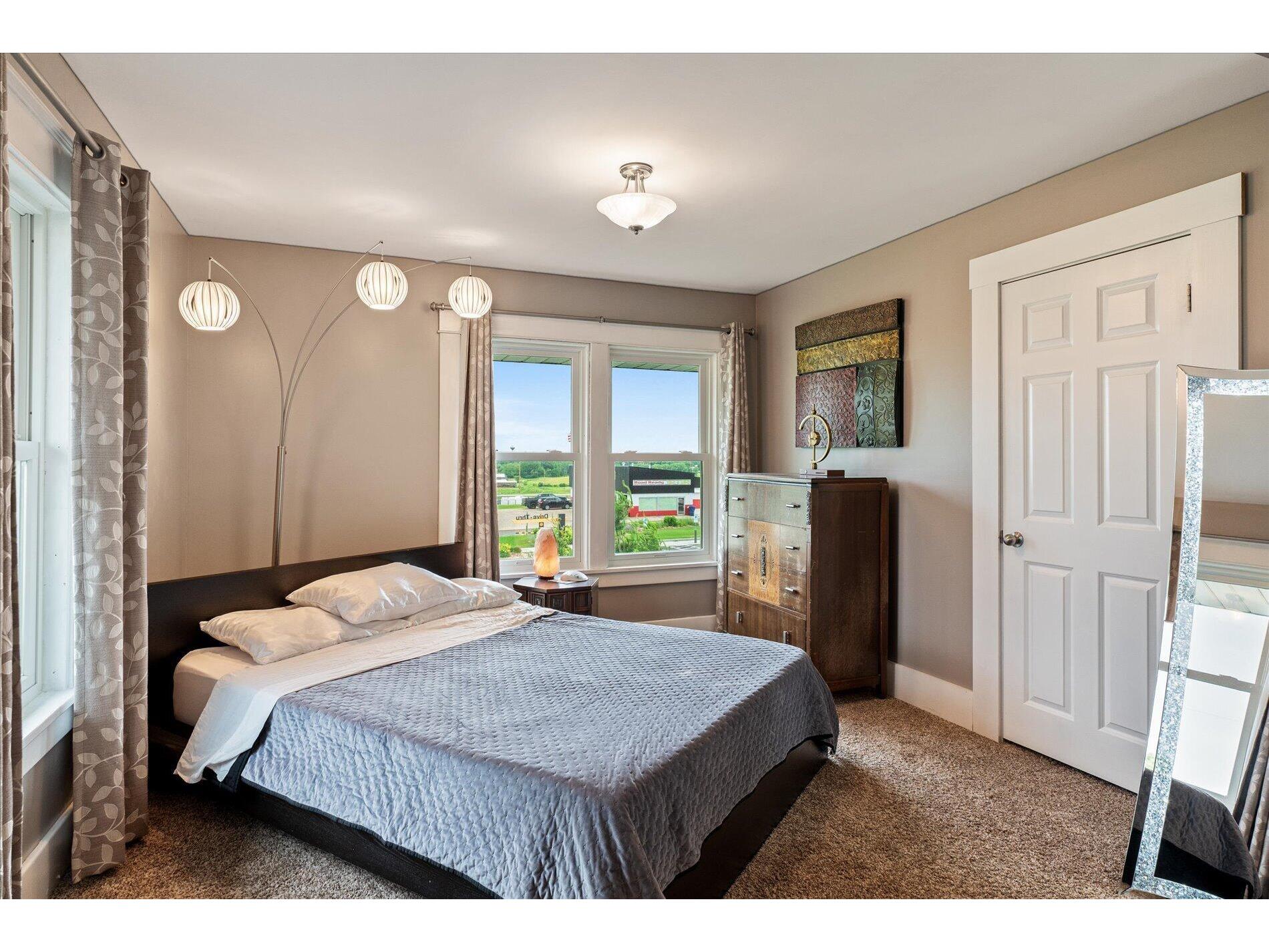 1216 N Main Viroqua WI 54665 1968128 image19
