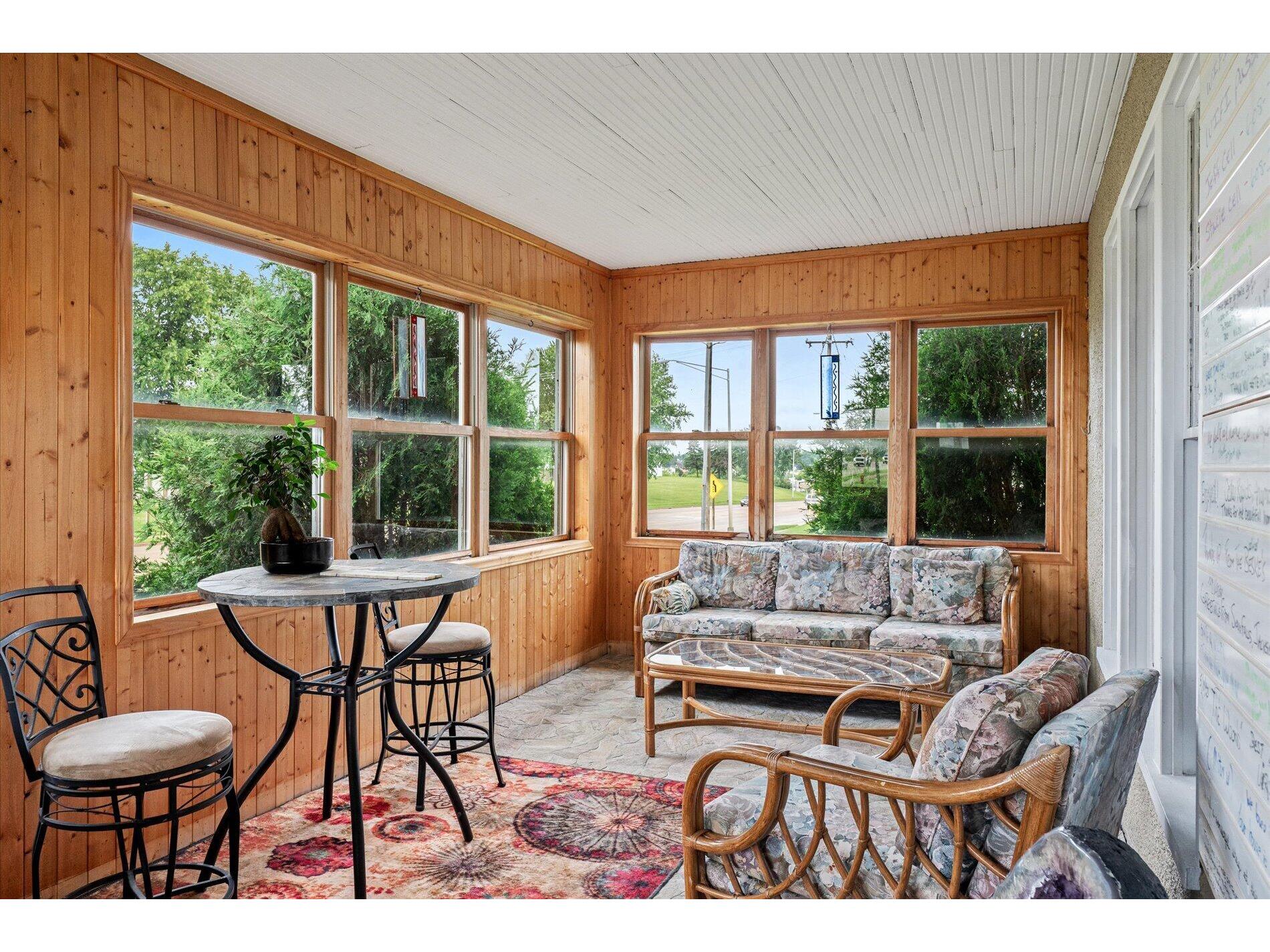 1216 N Main Viroqua WI 54665 1968128 image2