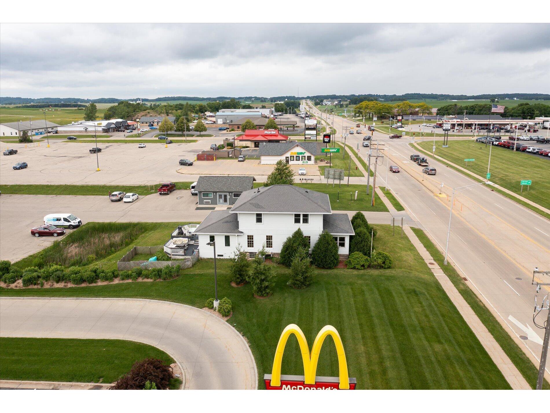 1216 N Main Viroqua WI 54665 1968128 image25