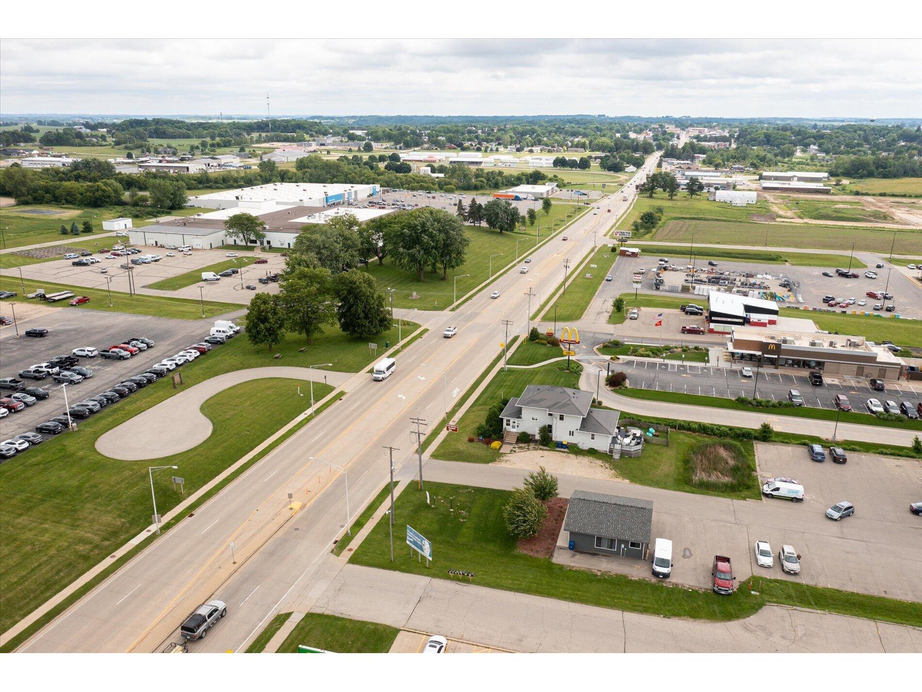 1216 N Main Viroqua WI 54665 1968128 image27