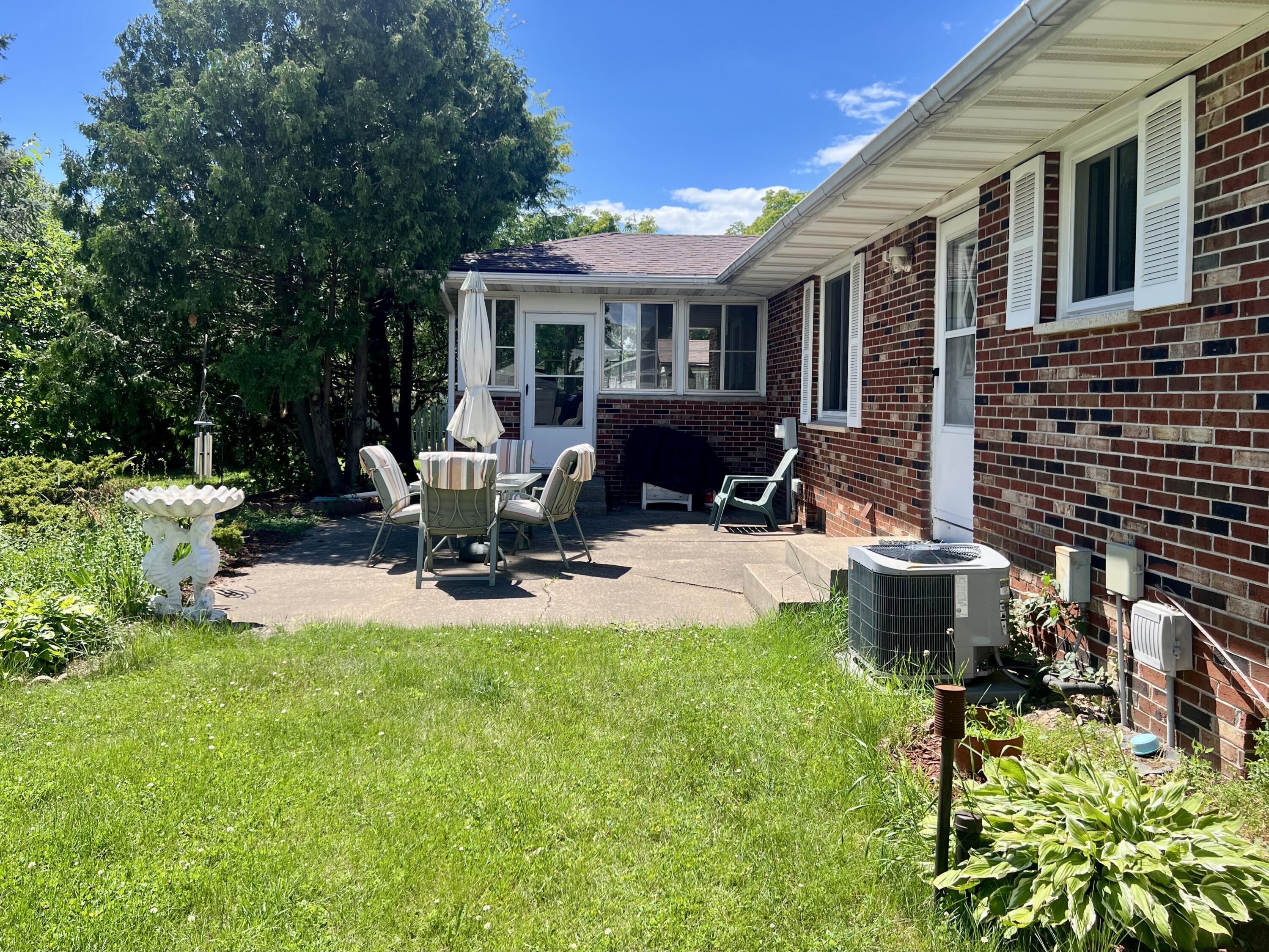 1216 Pinecrest Onalaska WI 54650 1968161 image18