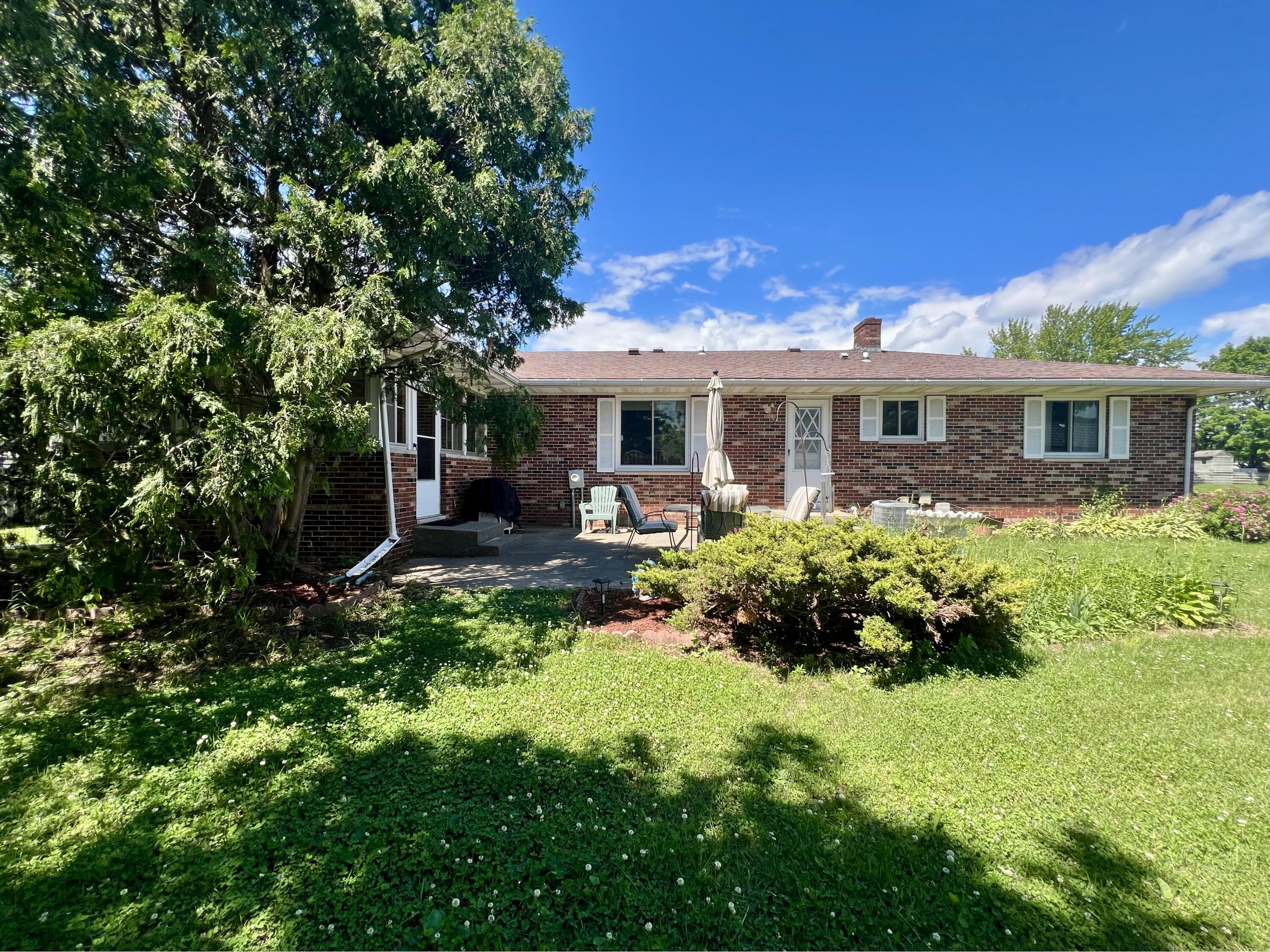 1216 Pinecrest Onalaska WI 54650 1968161 image19