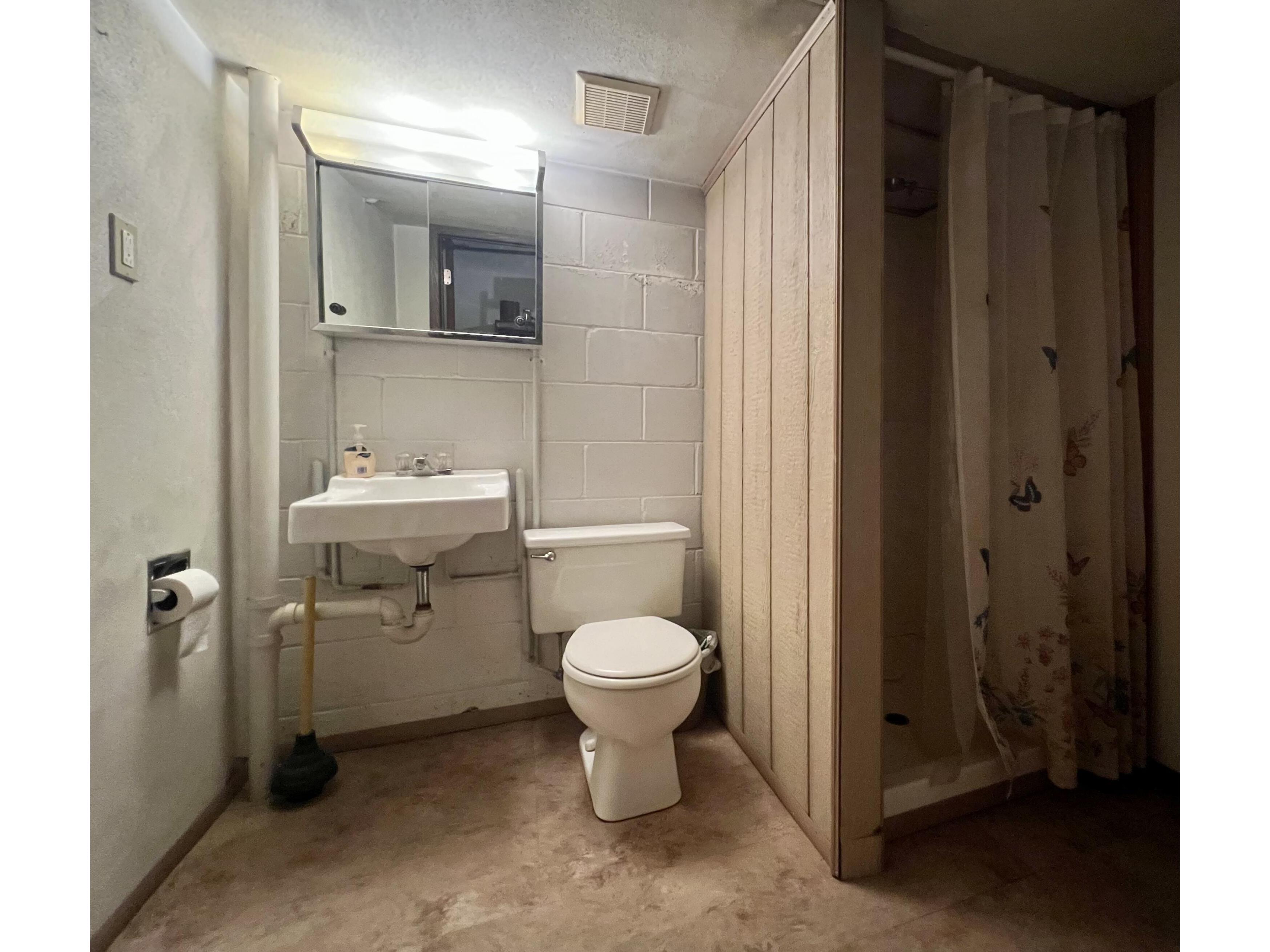 1216 Pinecrest Onalaska WI 54650 1968161 image34