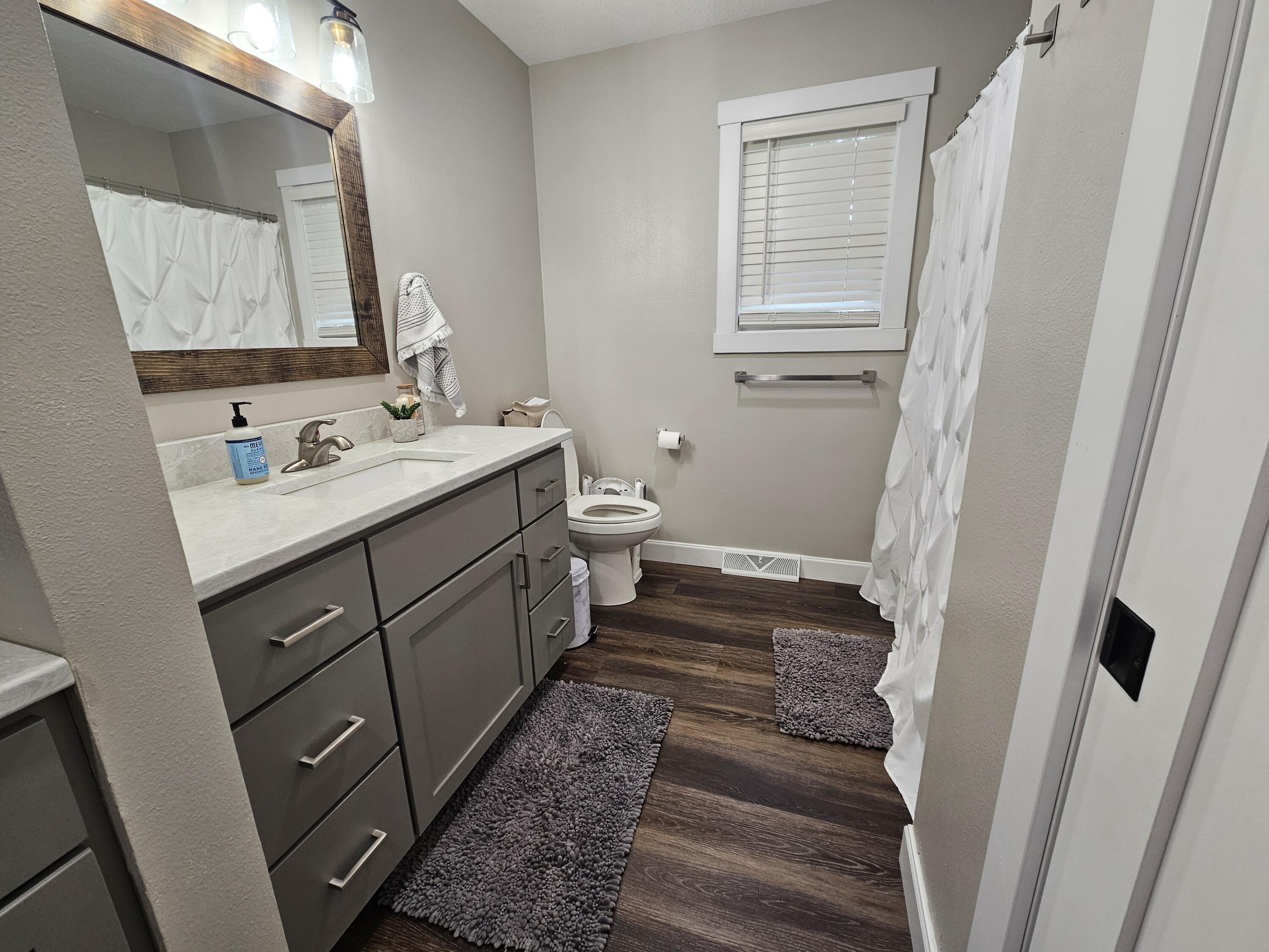 1216 W Main St Sparta WI 54656 1964011 image33