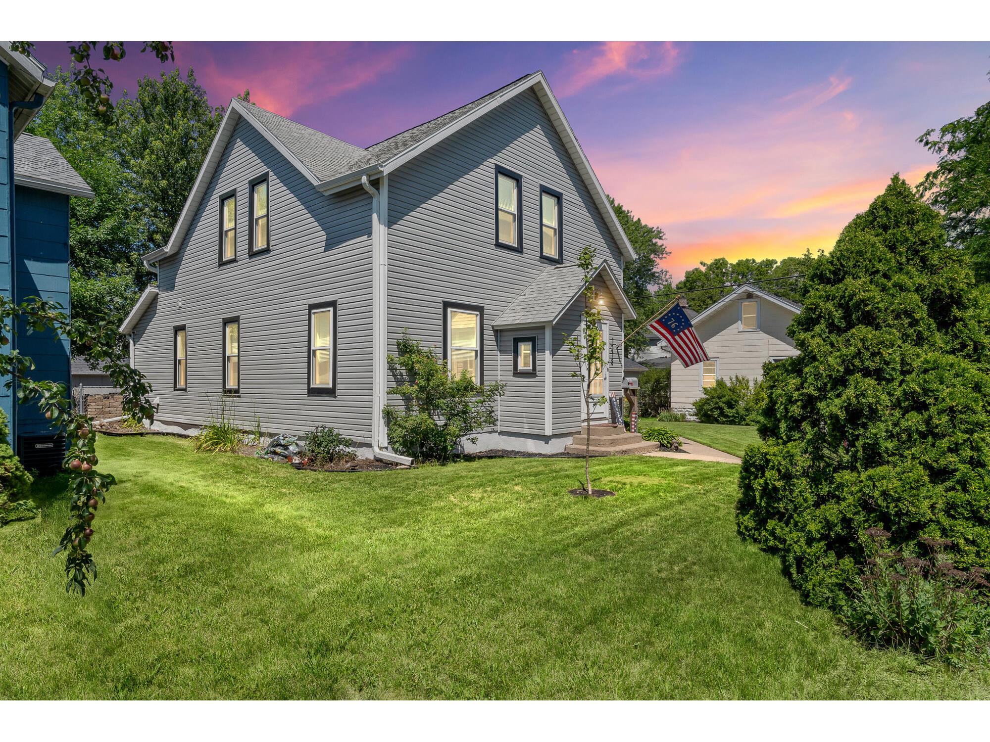 1218 16th La Crosse WI 54601 1972008 image1