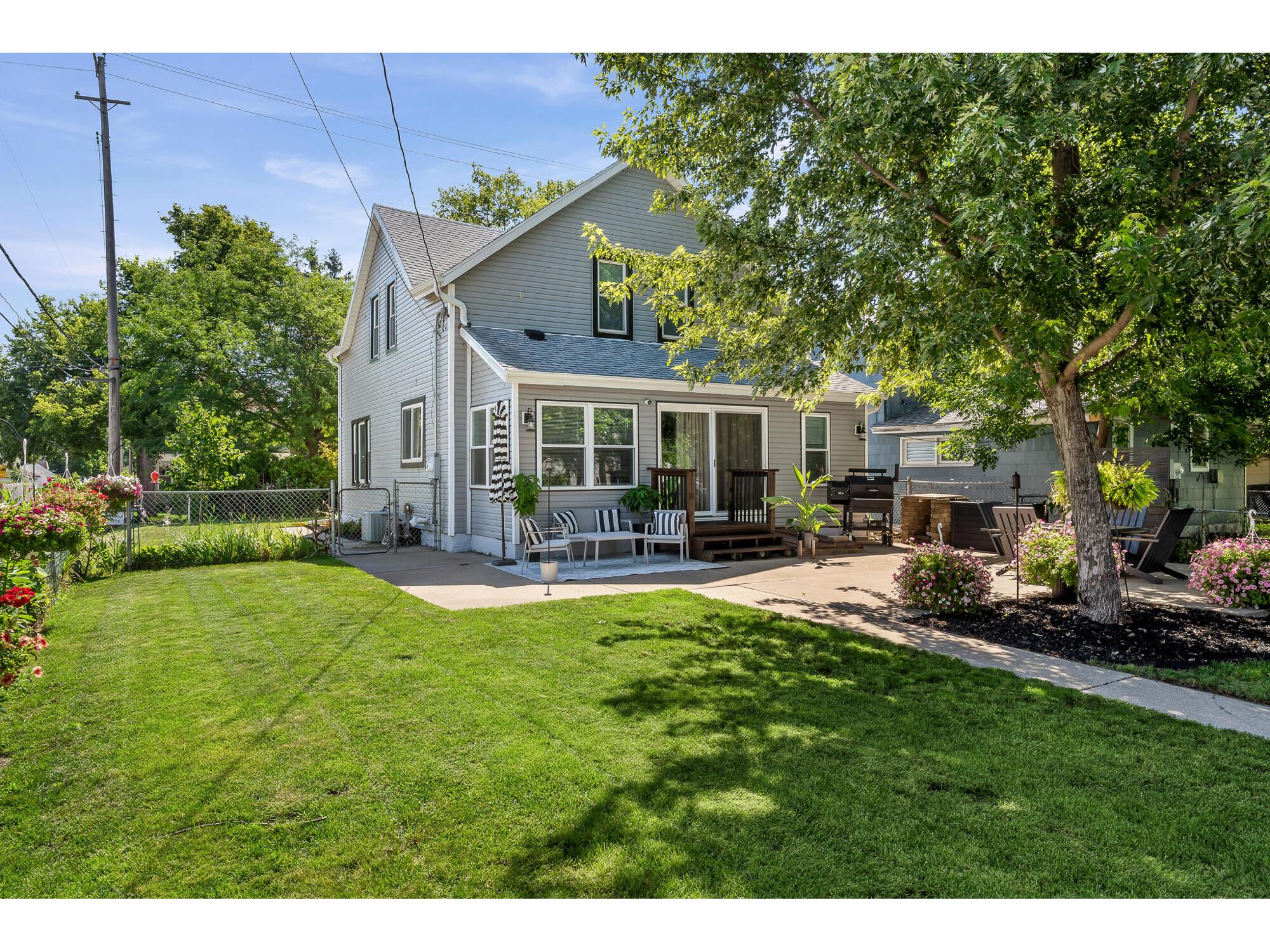 1218 16th La Crosse WI 54601 1972008 image26