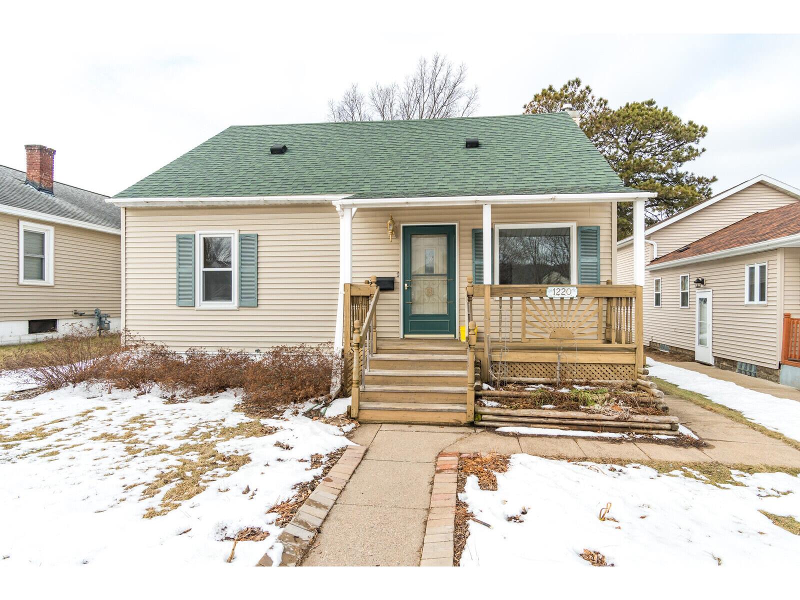 1220 21st La Crosse WI 54601 1826230 image1