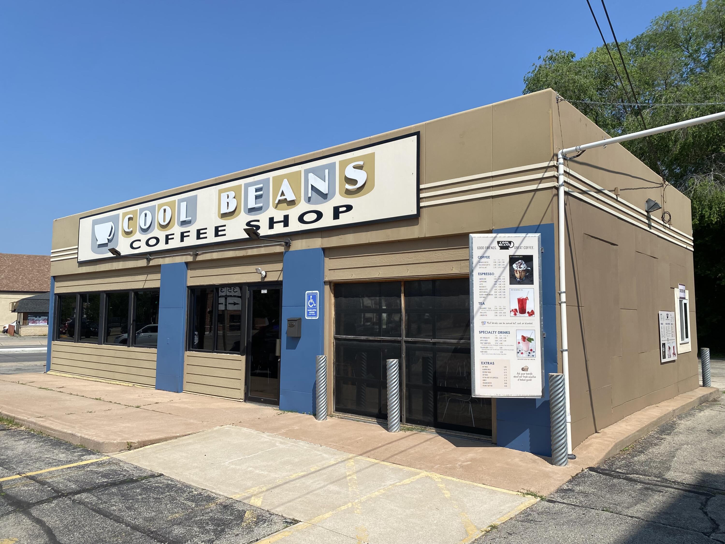 1221 La Crosse La Crosse WI 54601 1841156 image1