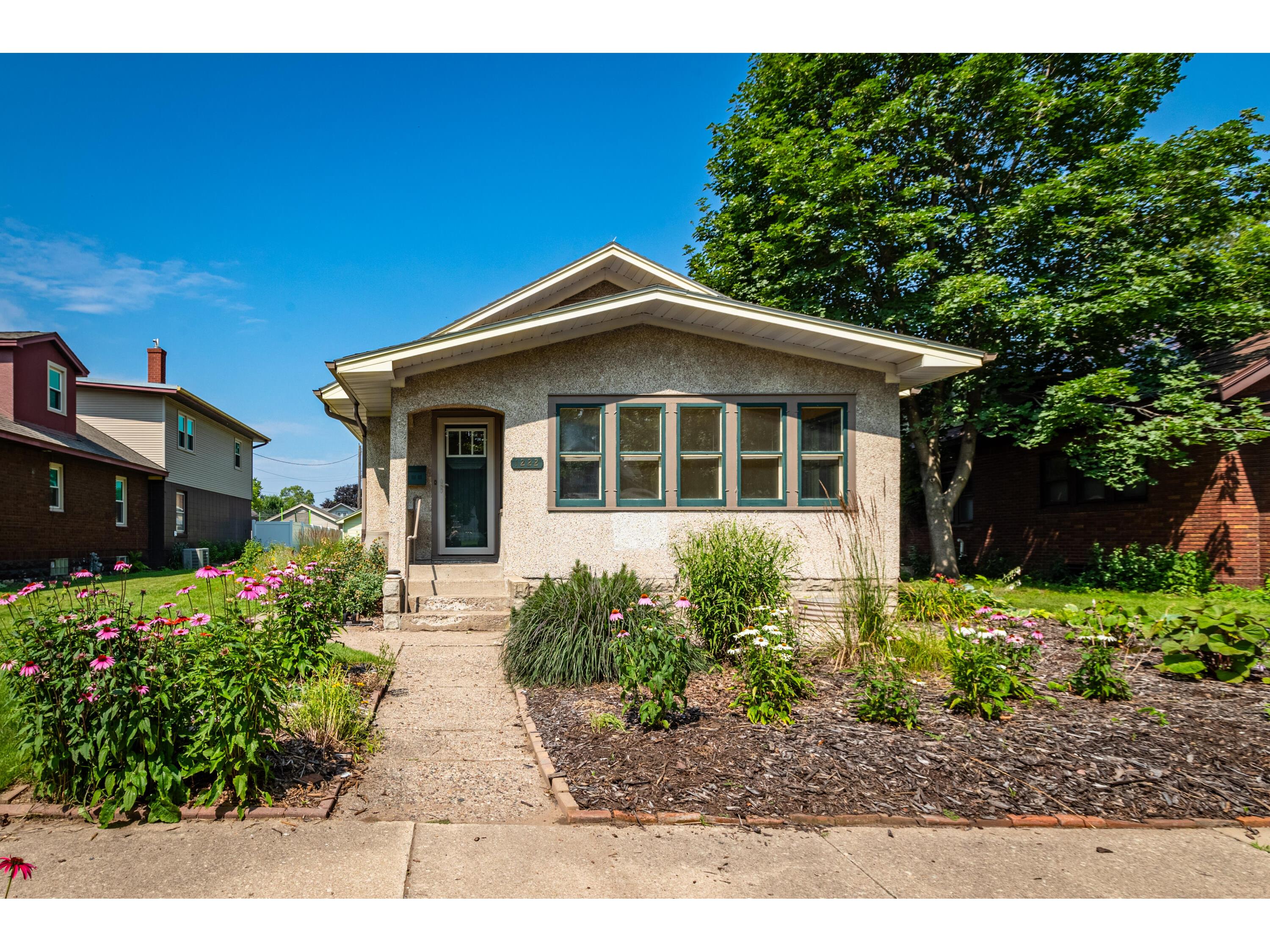 1222 17th La Crosse WI 54601 1882961 image1