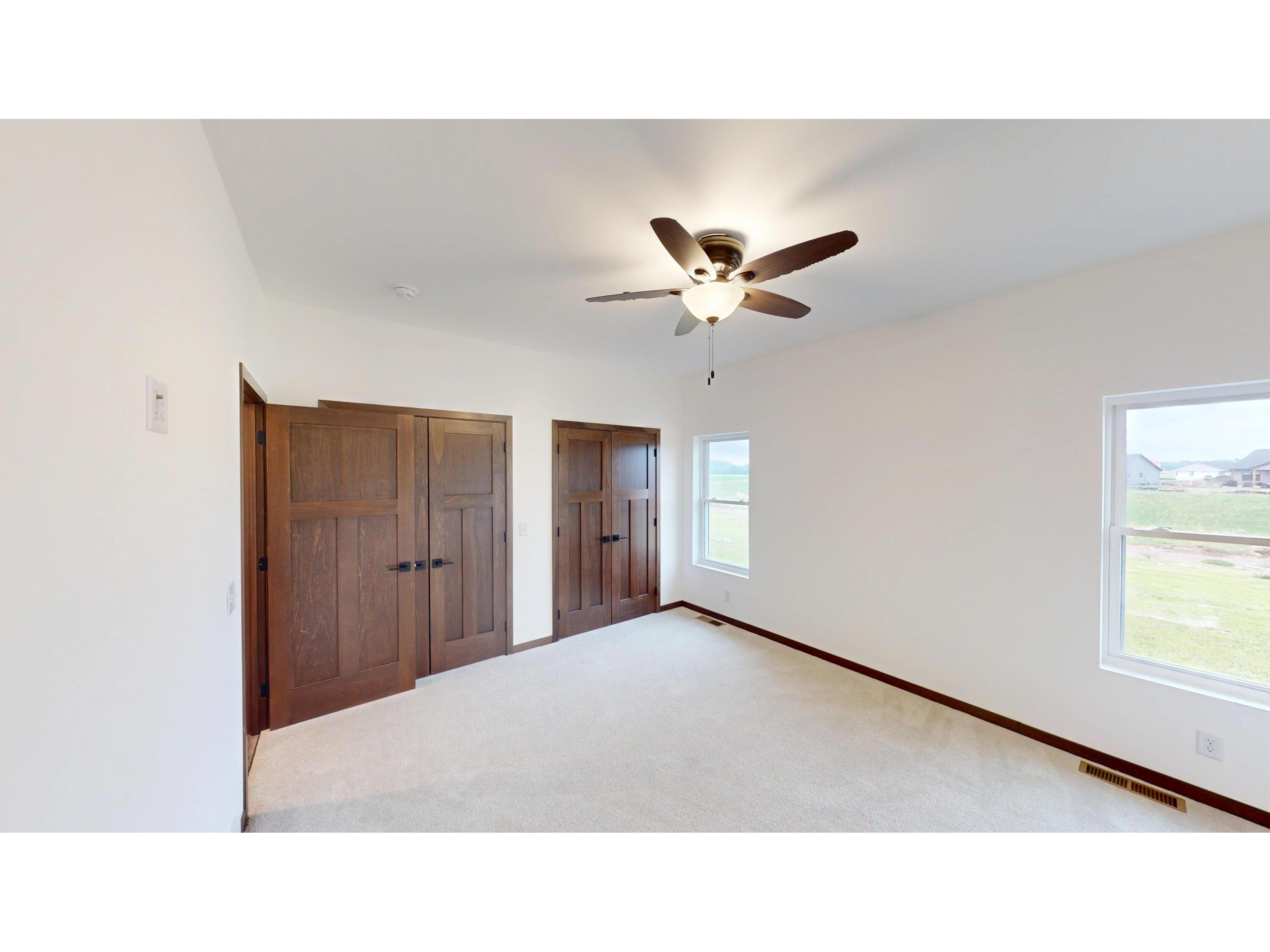 1222 Leo Holmen WI 54636 1966447 image17