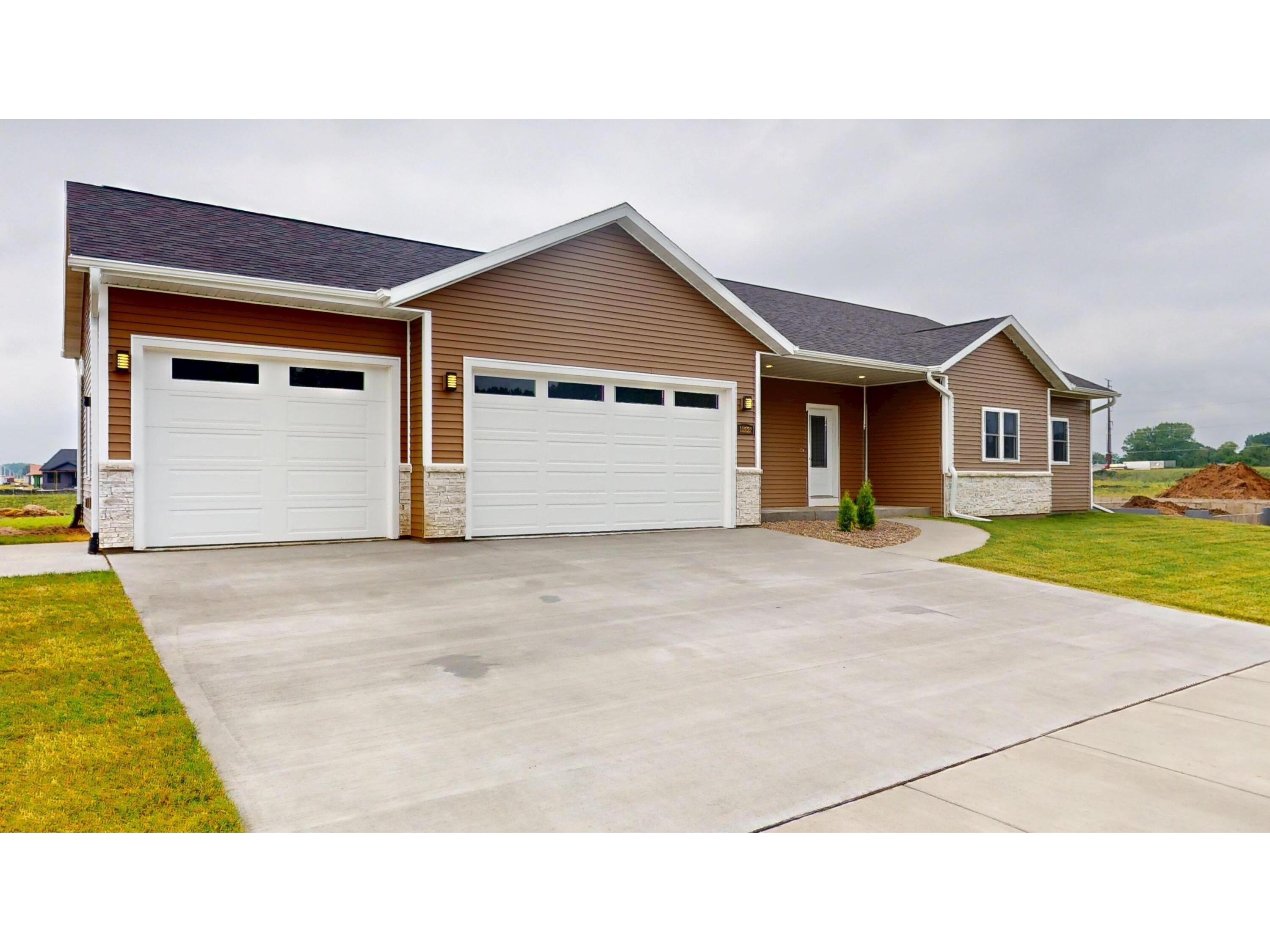 1222 Leo Holmen WI 54636 1966447 image51