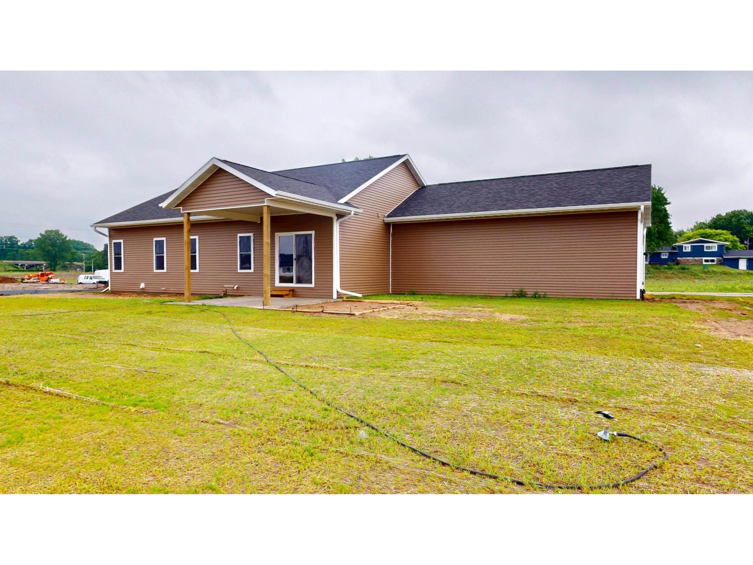 1222 Leo Holmen WI 54636 1966447 image59