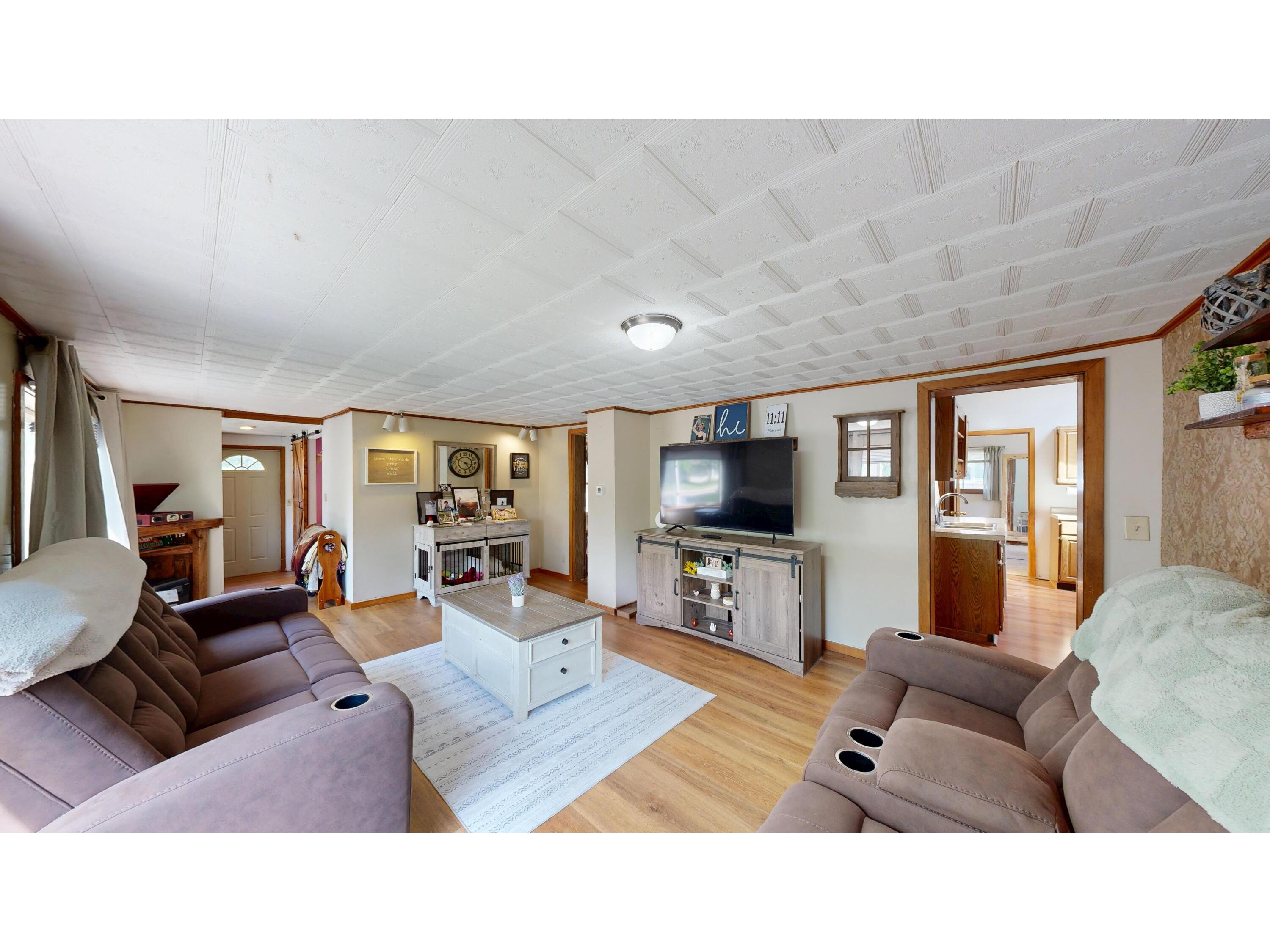 1222 S Wacouta Prairie Du Chien WI 53821 1964856 image7