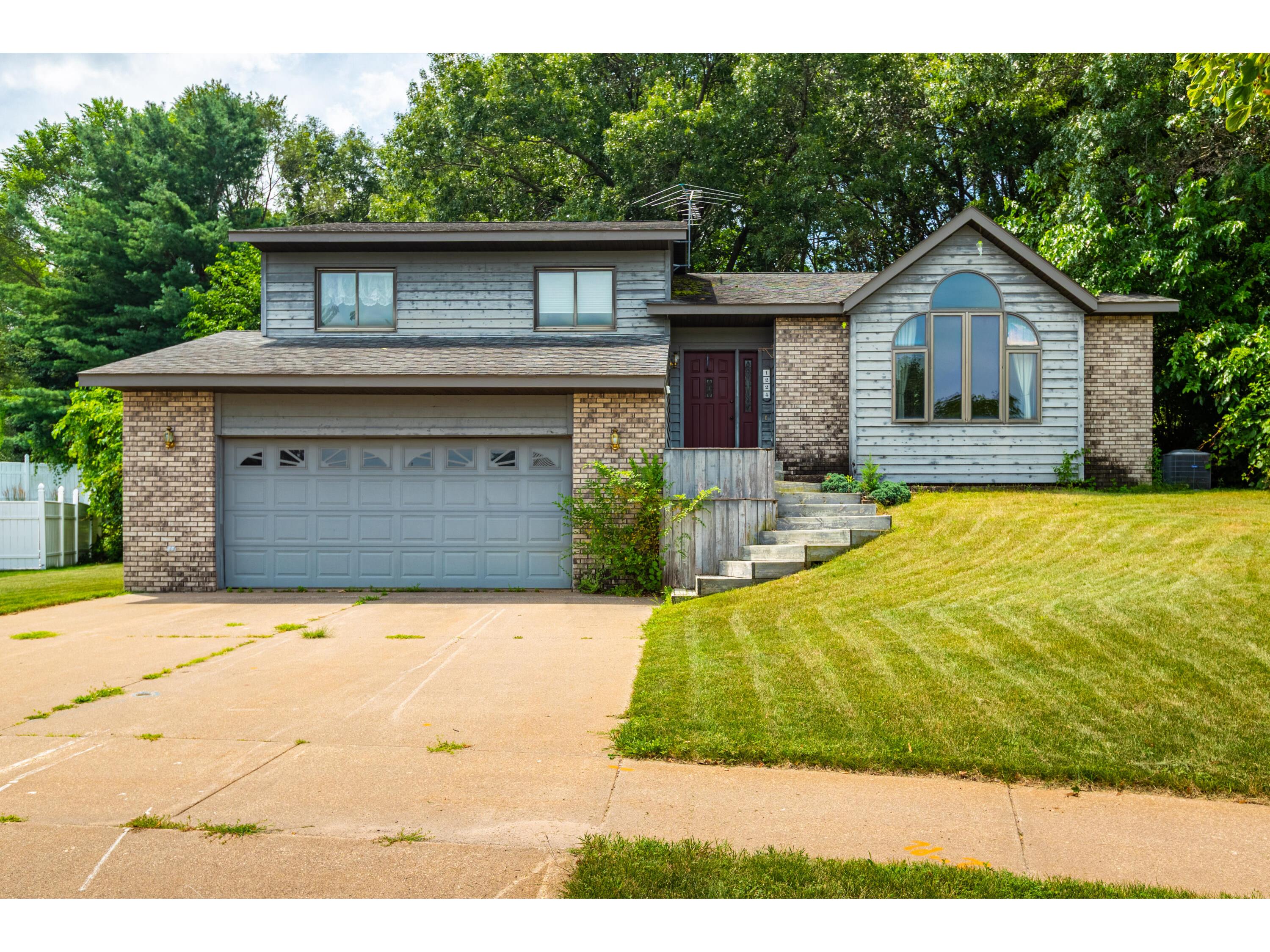 1224 Red Cedar Onalaska WI 54650 1928827 image1