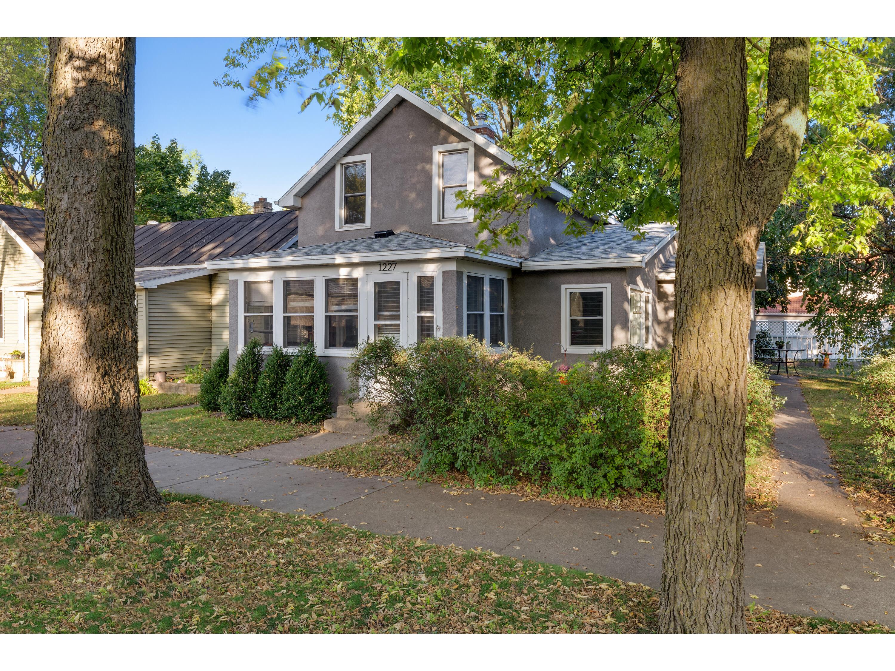 1227 11th La Crosse WI 54601 1894837 image1