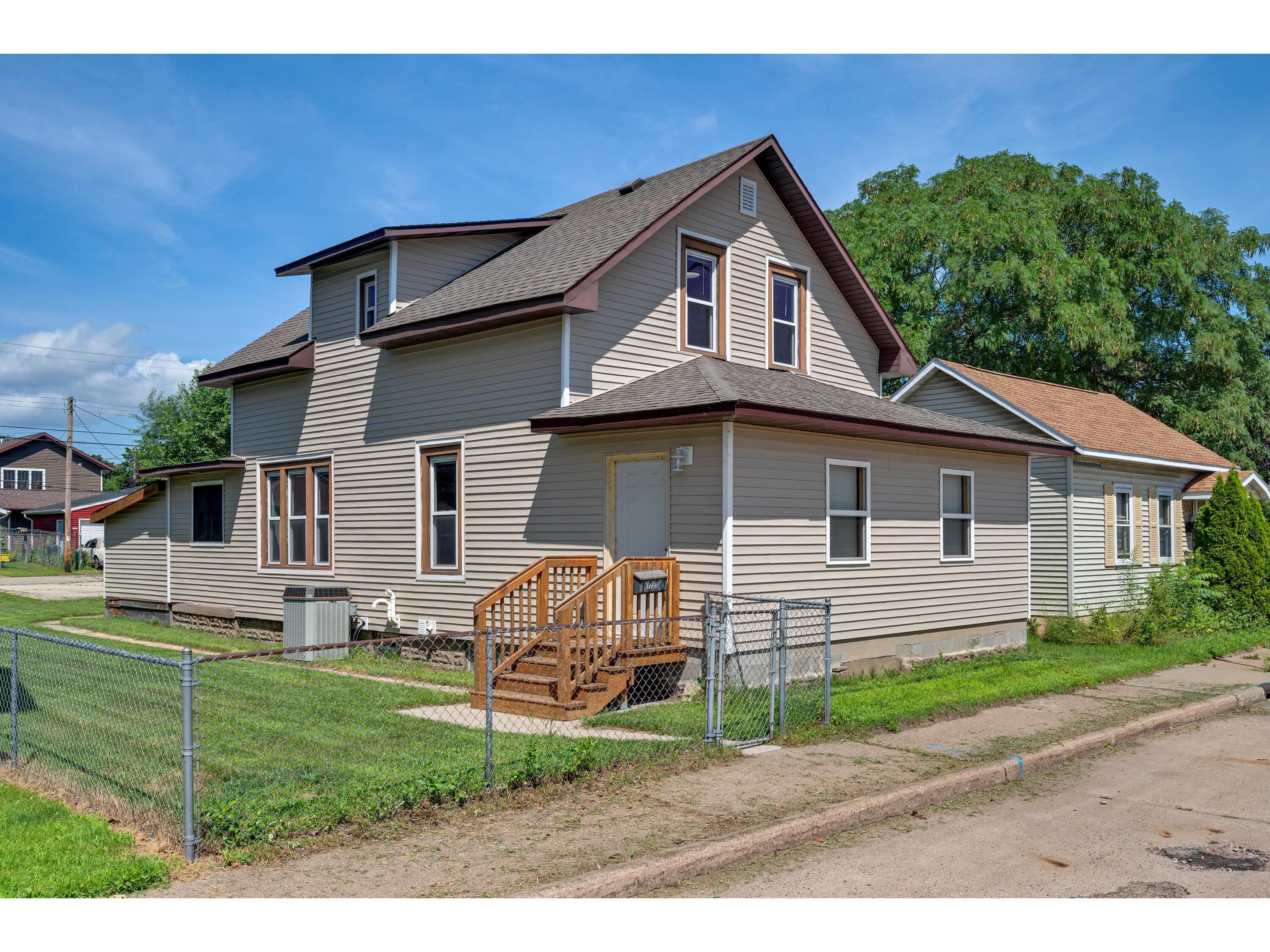 1227 George La Crosse WI 54603 1926073 image1