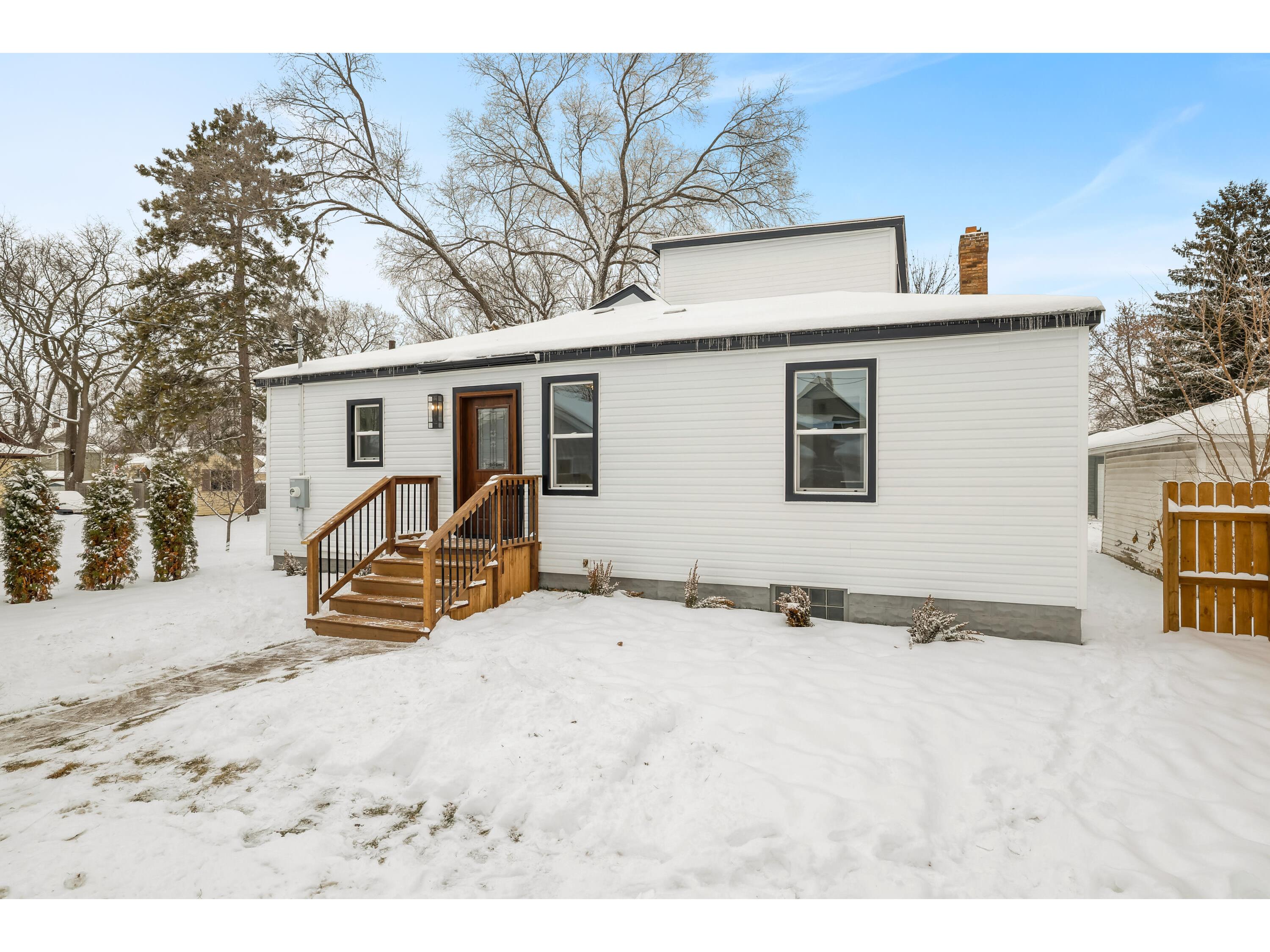 1229 Hintgen La Crosse WI 54601 1945067 image1