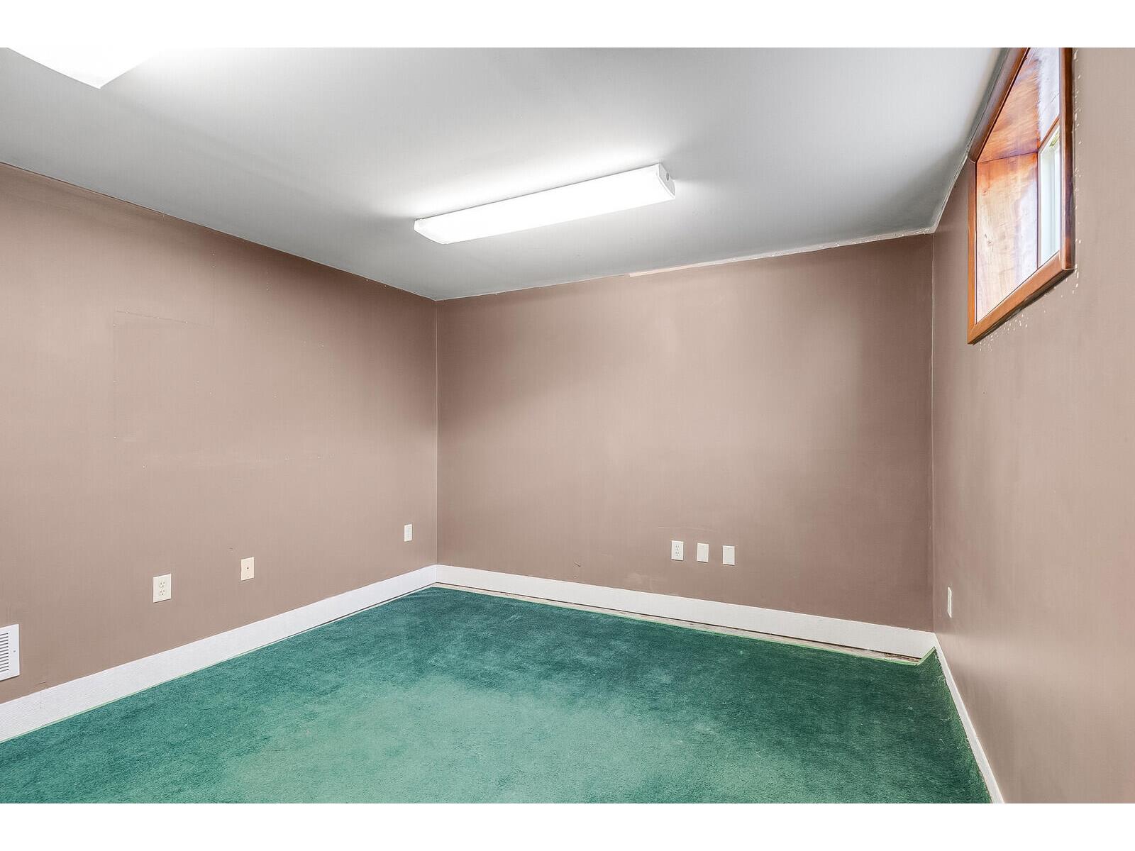 123 Hamilton West Salem WI 54669 1948683 image21