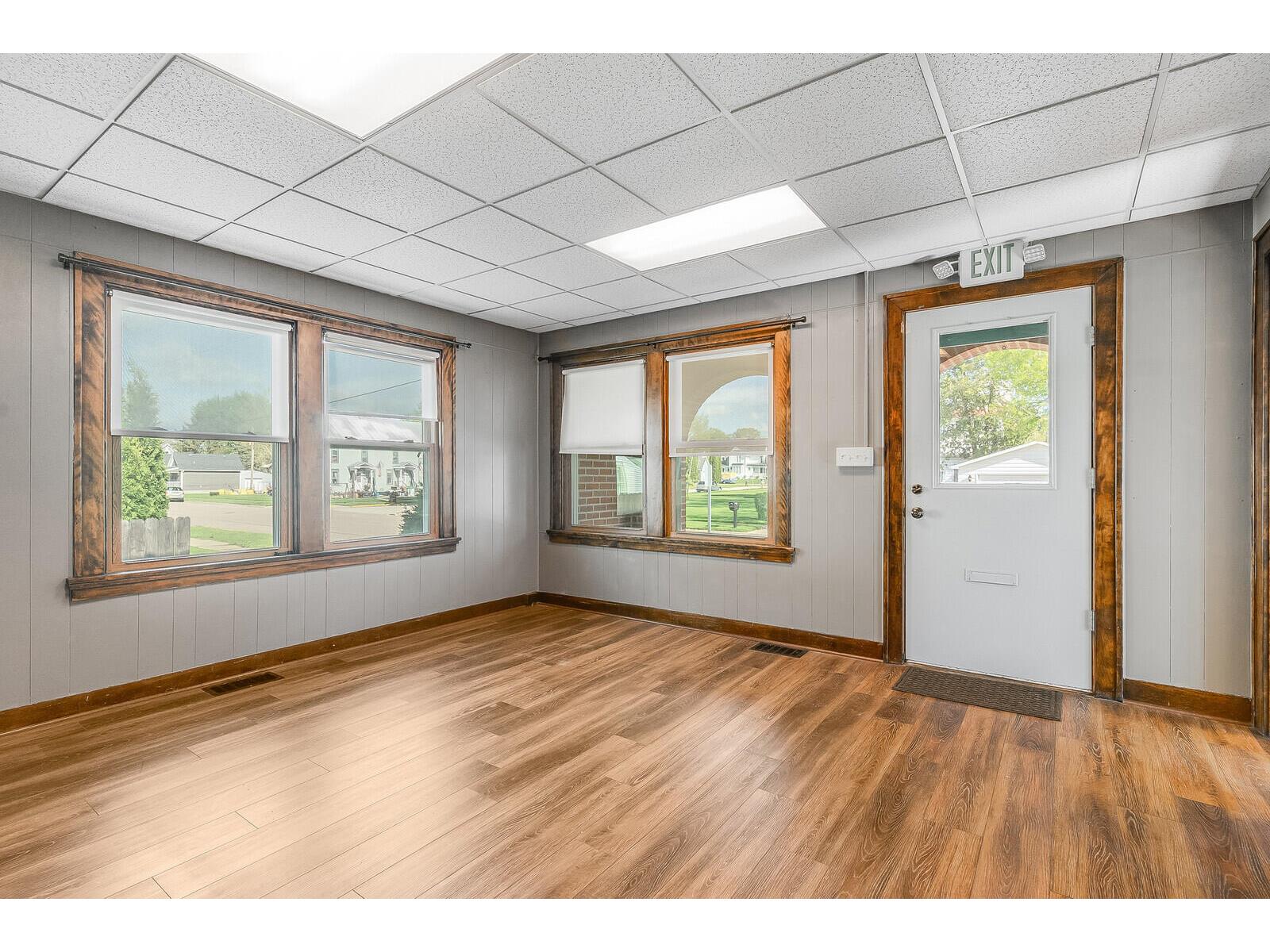 123 Hamilton West Salem WI 54669 1948683 image4