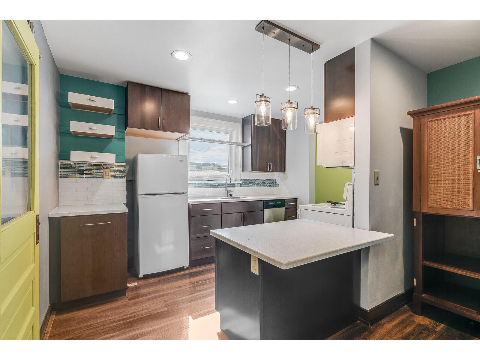 123 Hamilton West Salem WI 54669 1962783 image21