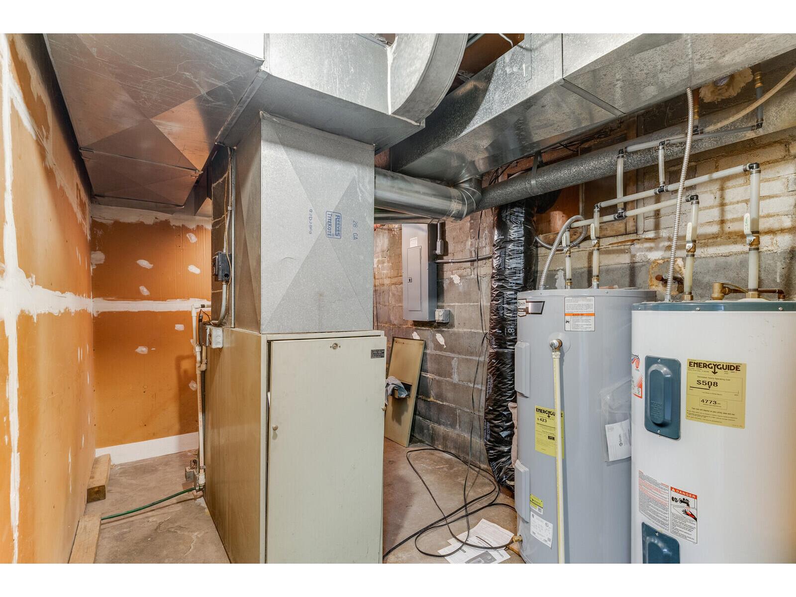 123 Hamilton West Salem WI 54669 1962783 image26