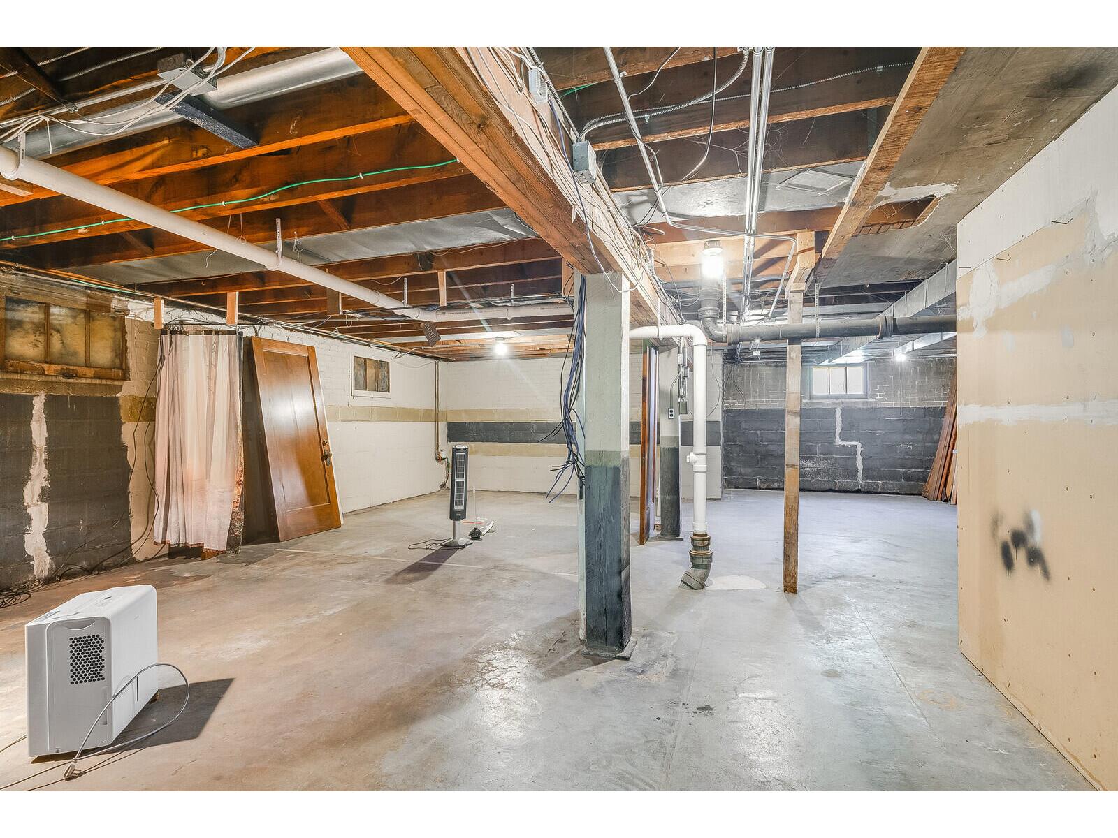 123 Hamilton West Salem WI 54669 1962783 image27