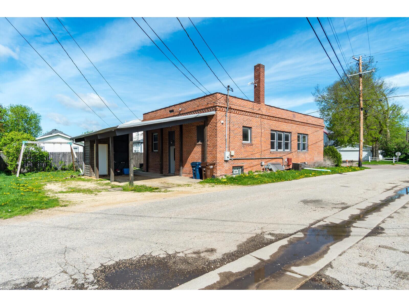 123 Hamilton West Salem WI 54669 1962783 image31